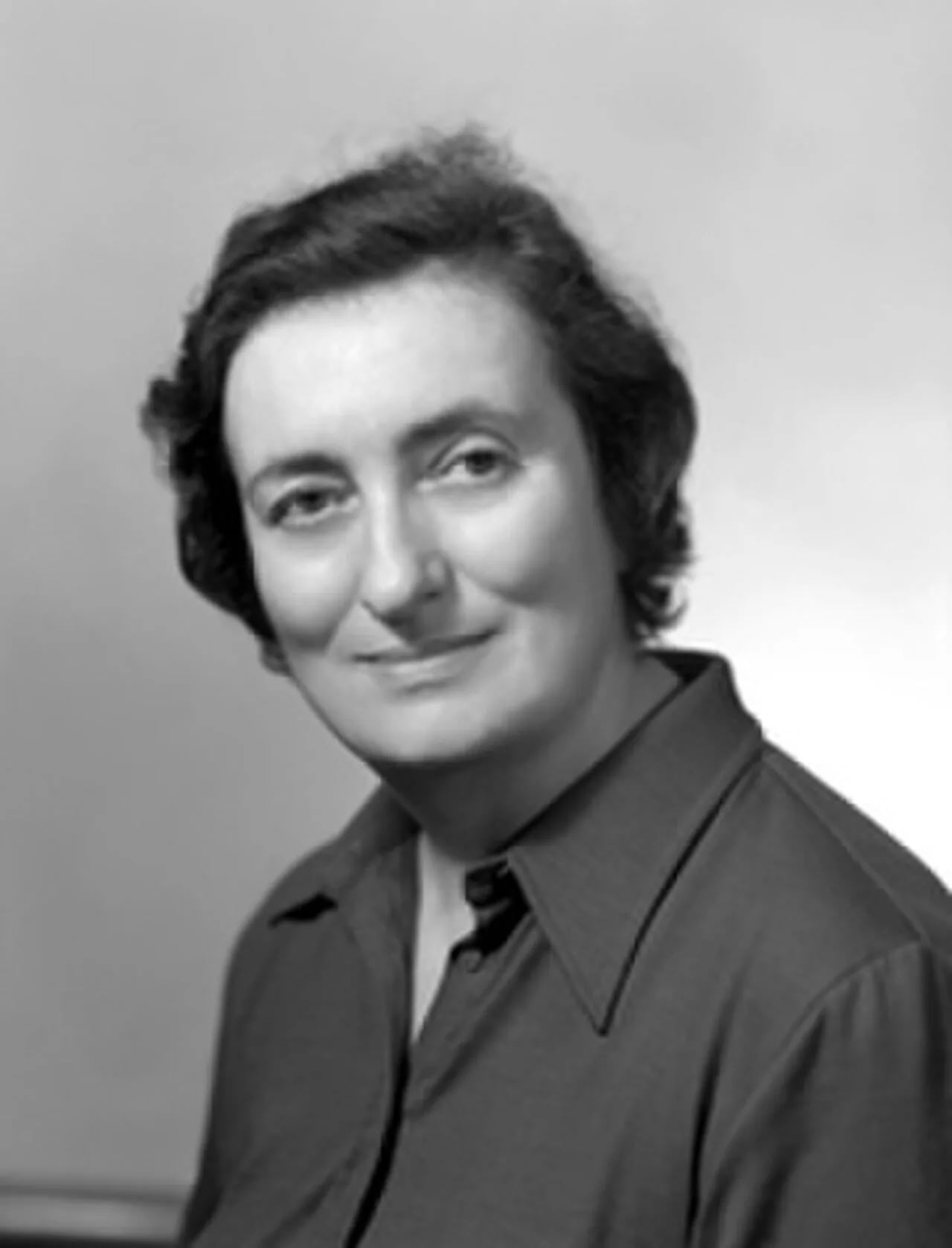 Portrait of Carmen Zanti (1923–1979) – memorial page