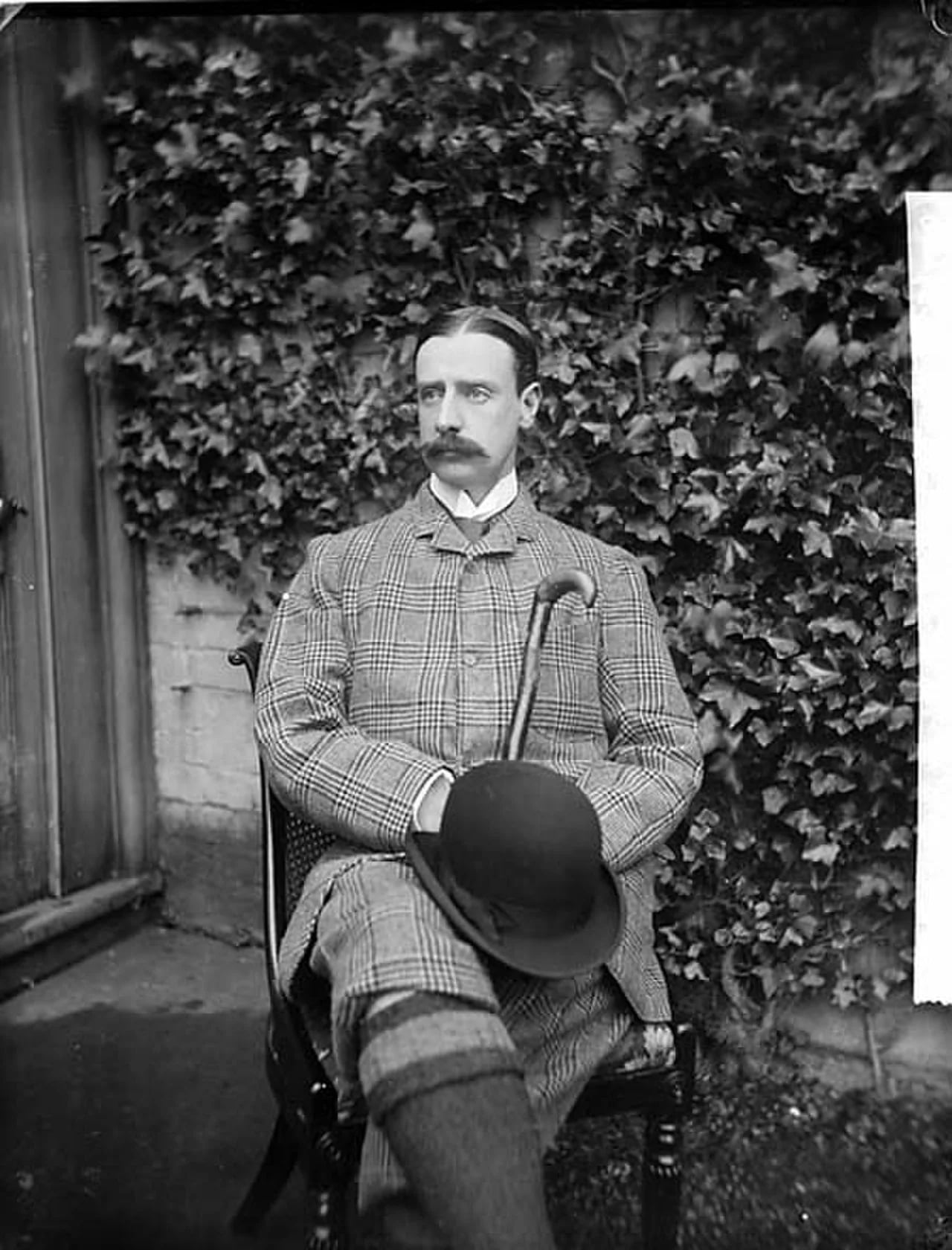 Portrait of Charles Vane-Tempest-Stewart, 6. Marquess of Londonderry (1852–1915) – memorial page