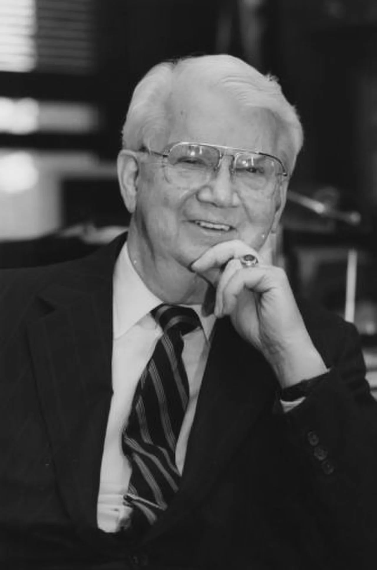 Portrait of D. D. Wozniak (1922–2005) – memorial page