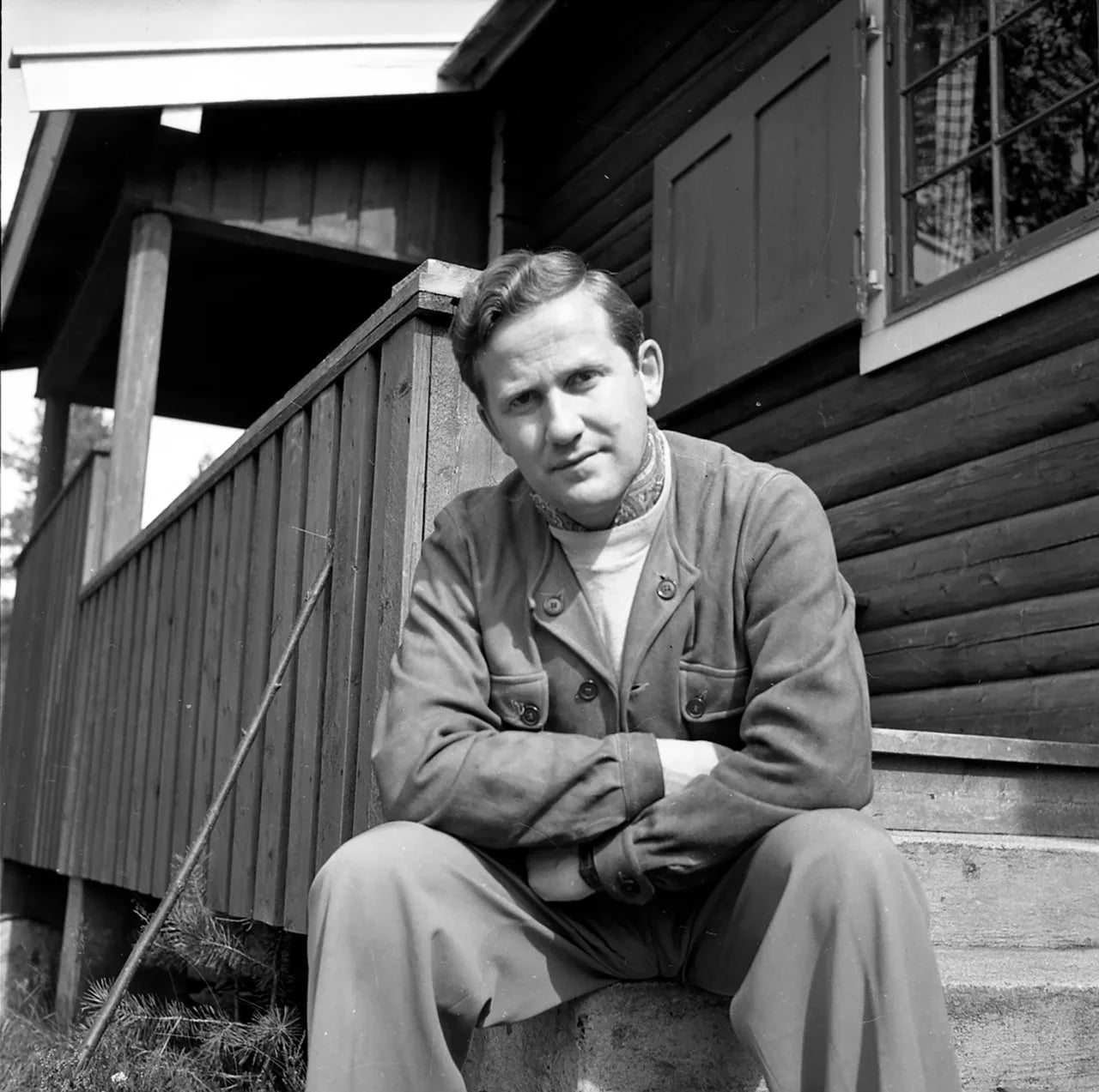 Portrait of Dagfinn Grønoset (1920–2008) – memorial page