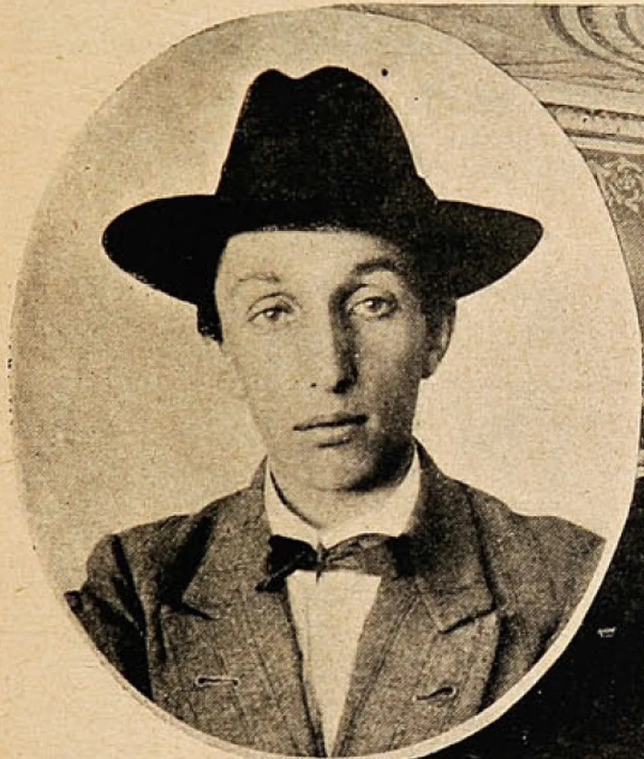 Portrait of Daniel de la Vega (1892–1971) – memorial page