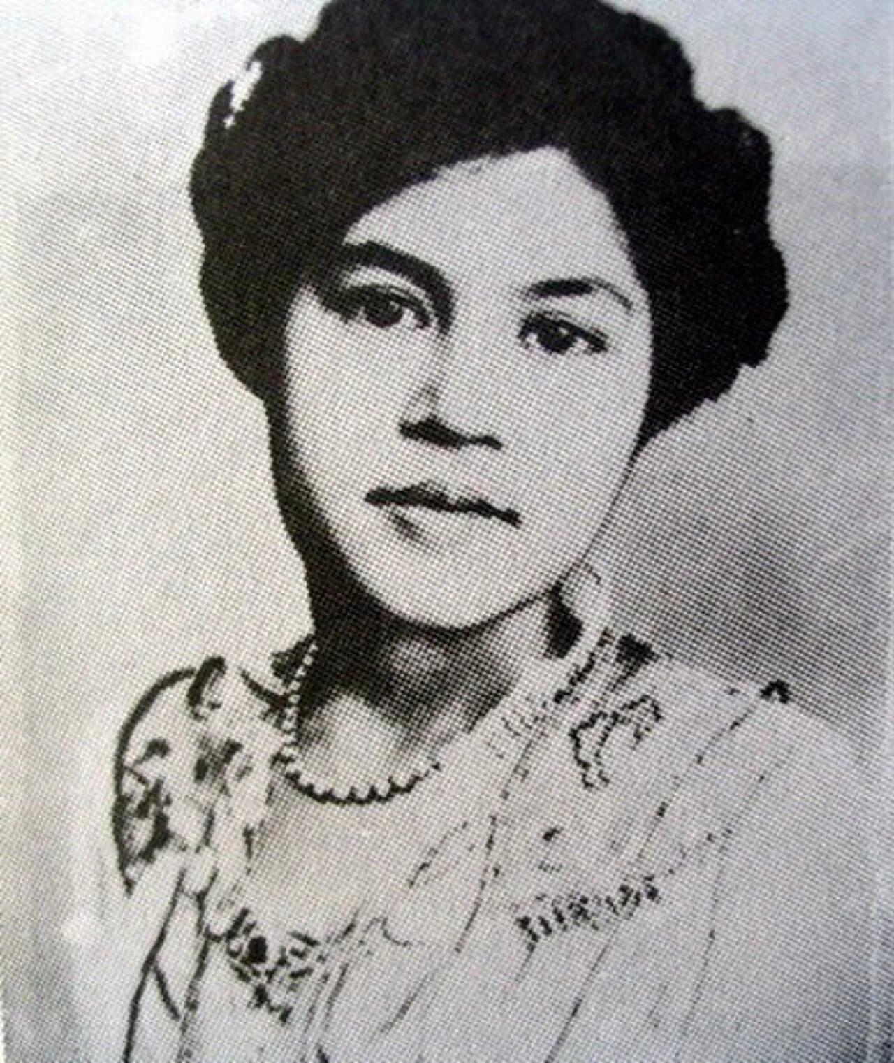 Portrait of Dibyalangkarn of Siam (1890–1932) – memorial page