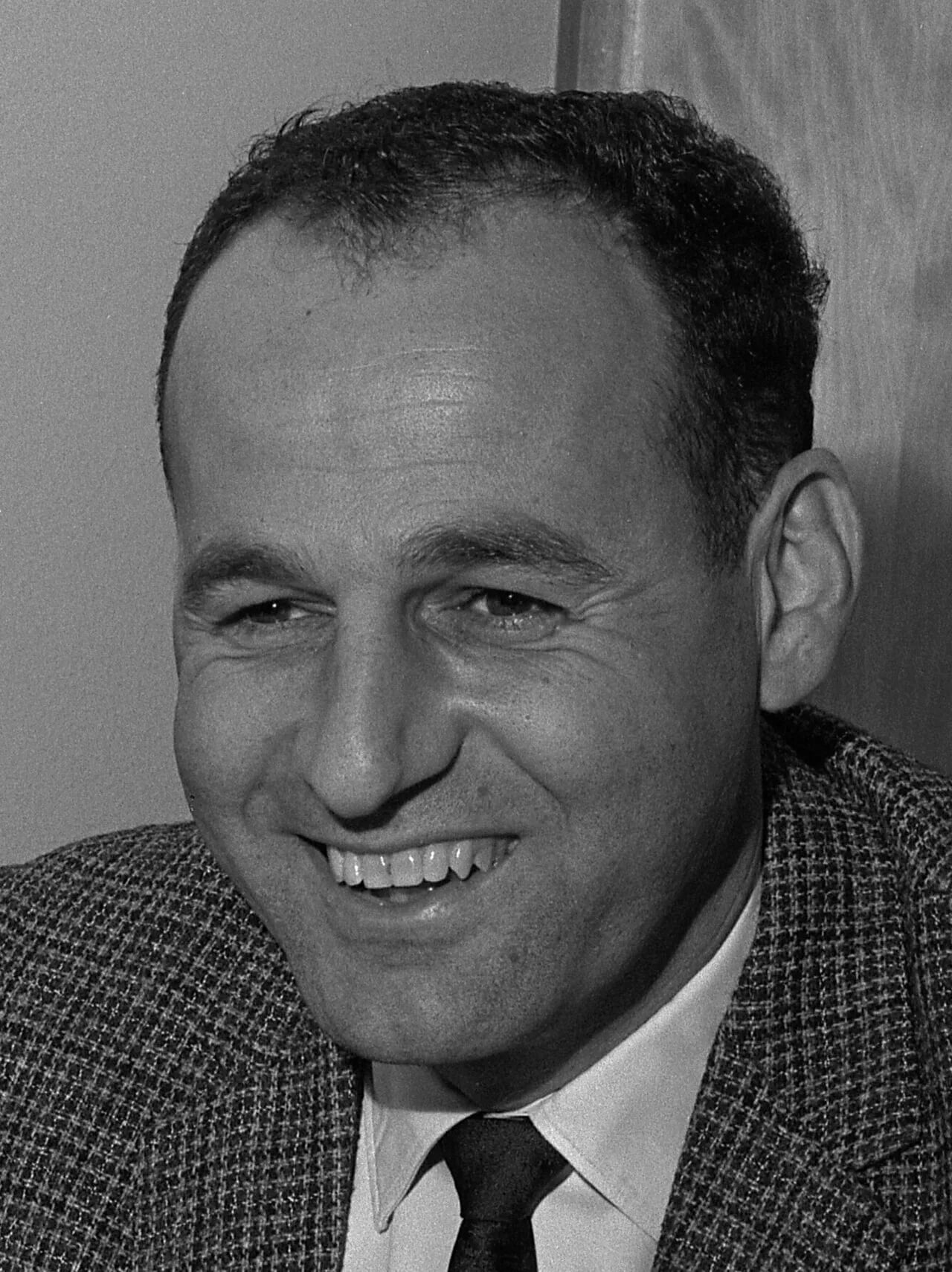 Portrait of Dick Coury (1929–2020) – memorial page