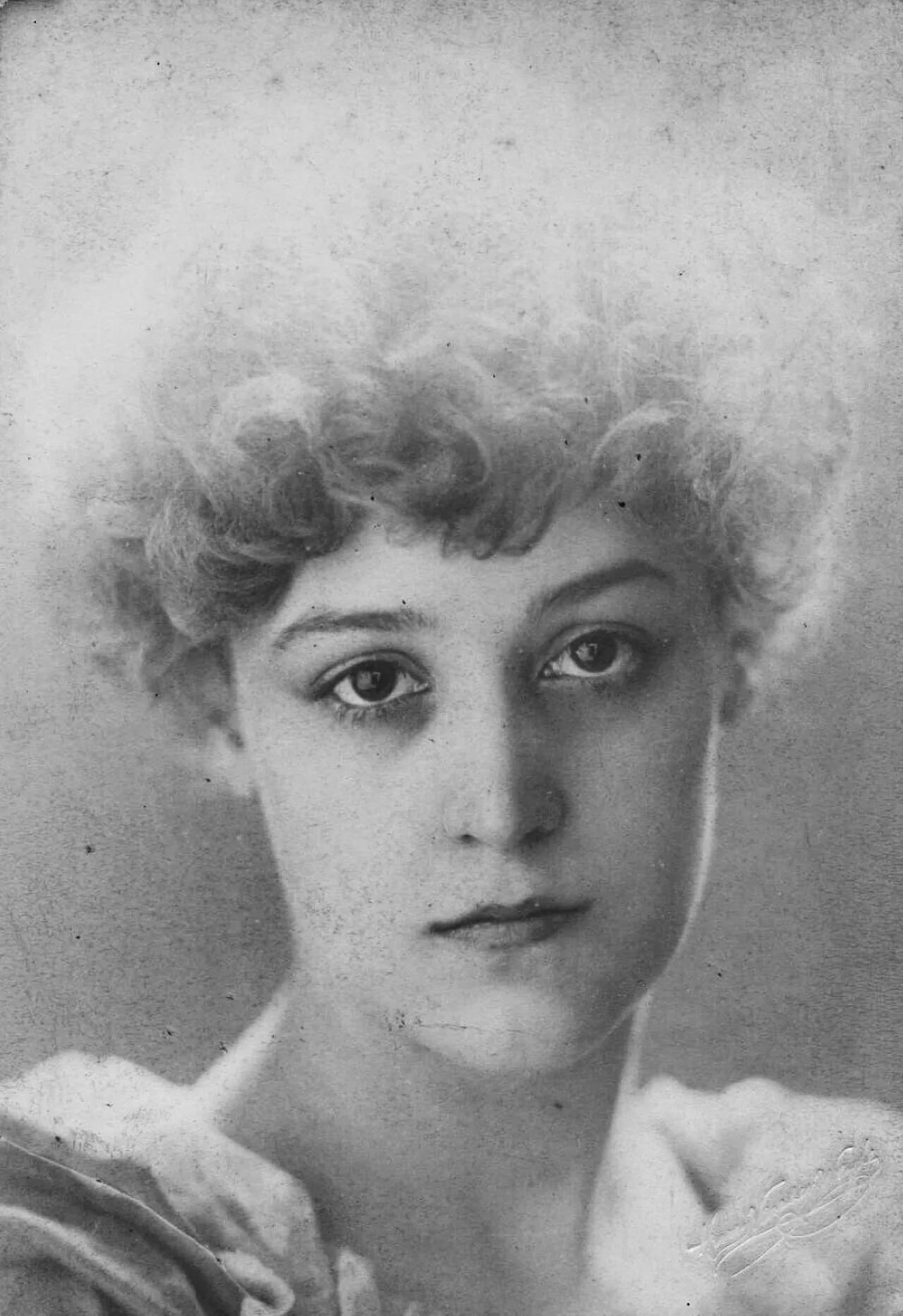 Porträt von Dorothy Dene (1859–1899) – Gedenkseite