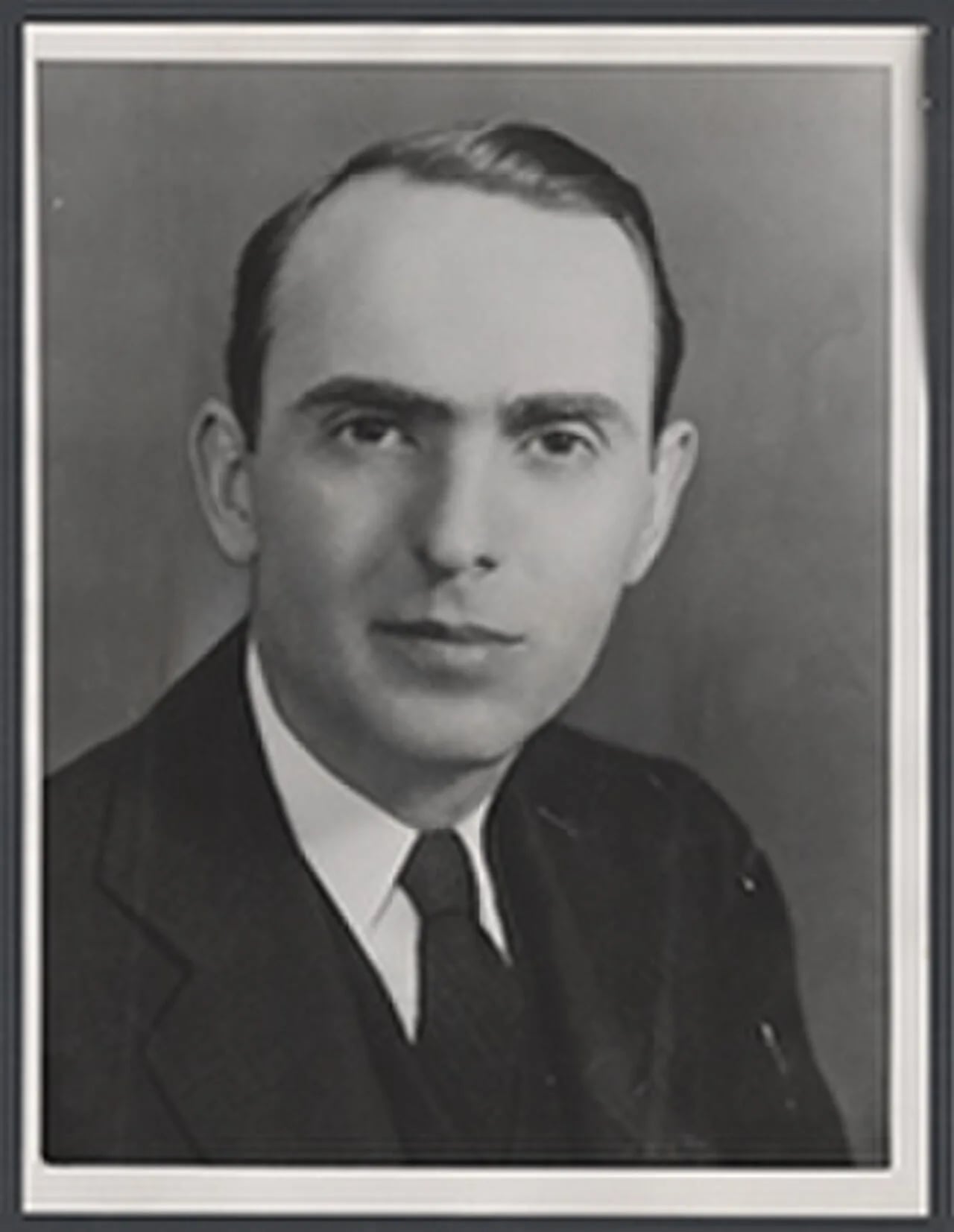 Portrait of Dudley A. White (1901–1957) – memorial page