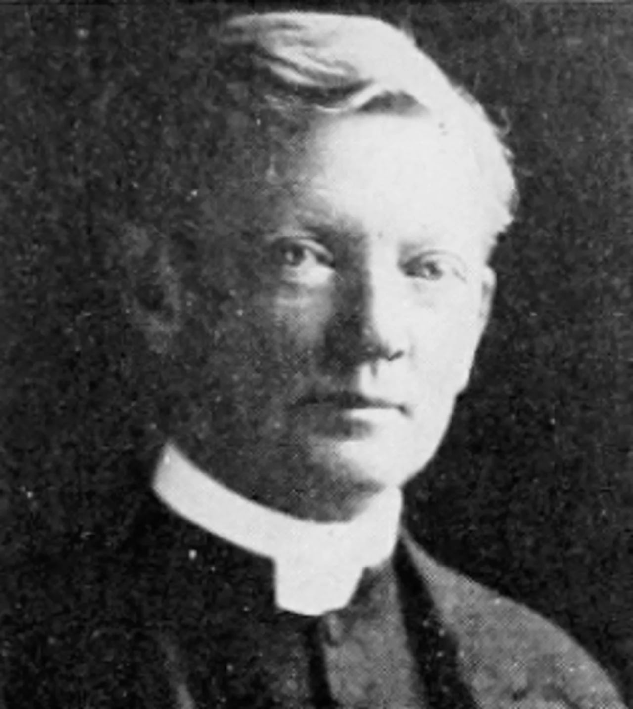 Portrait of Edward A. Pace (1861–1938) – memorial page
