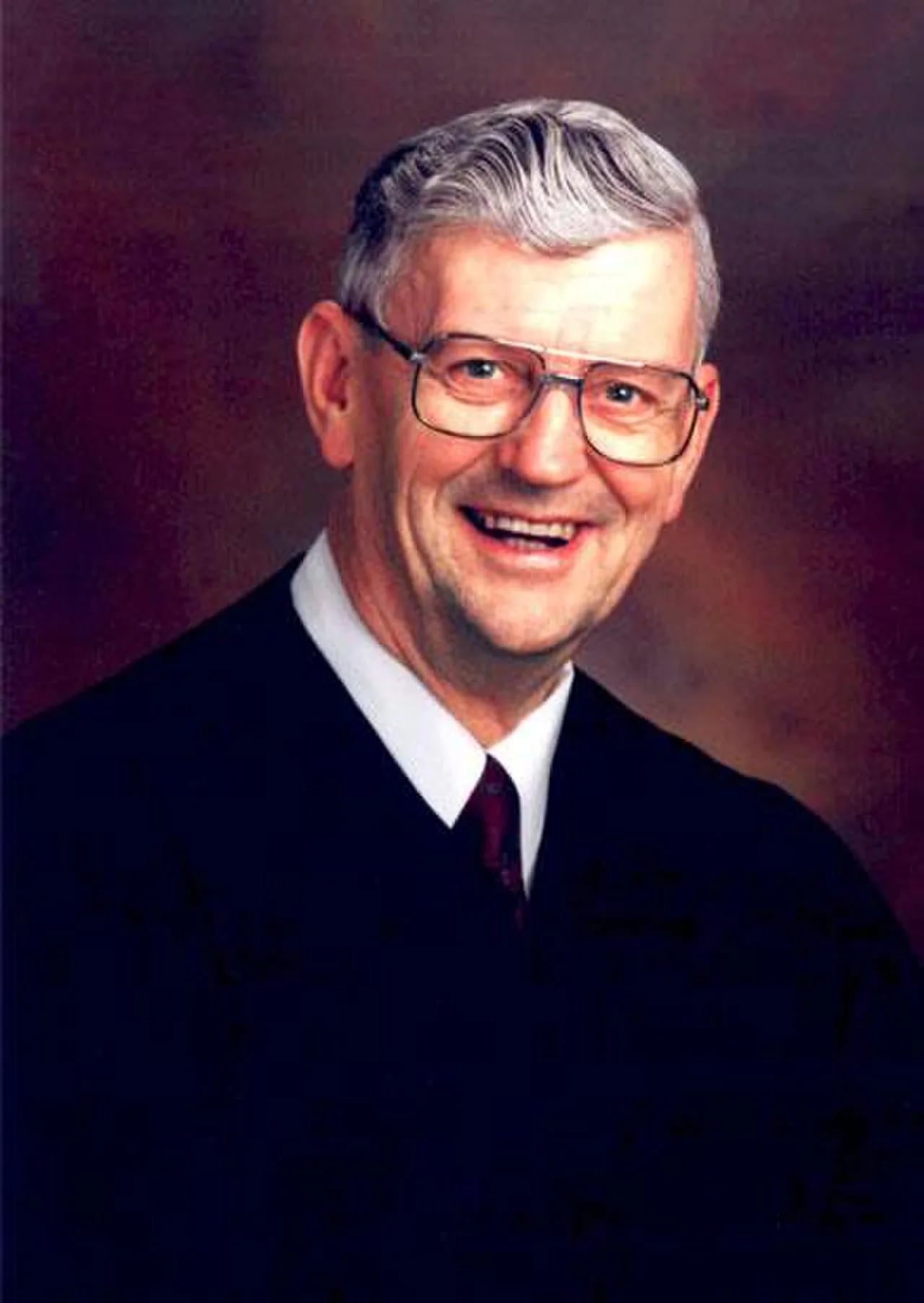 Portrait of Edward Leavy (1929–2023) – memorial page