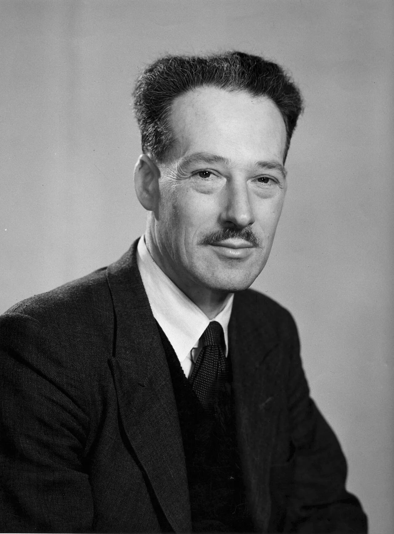 Portrait of Harry Fensom (1921–2010) – memorial page