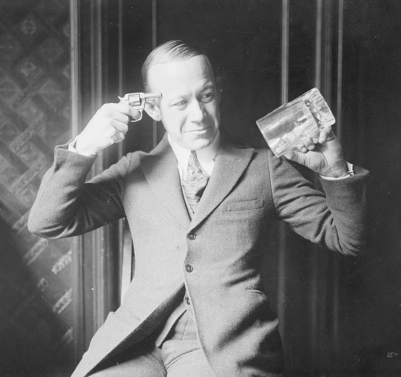 Portrait of Ernie Hare (1883–1939) – memorial page