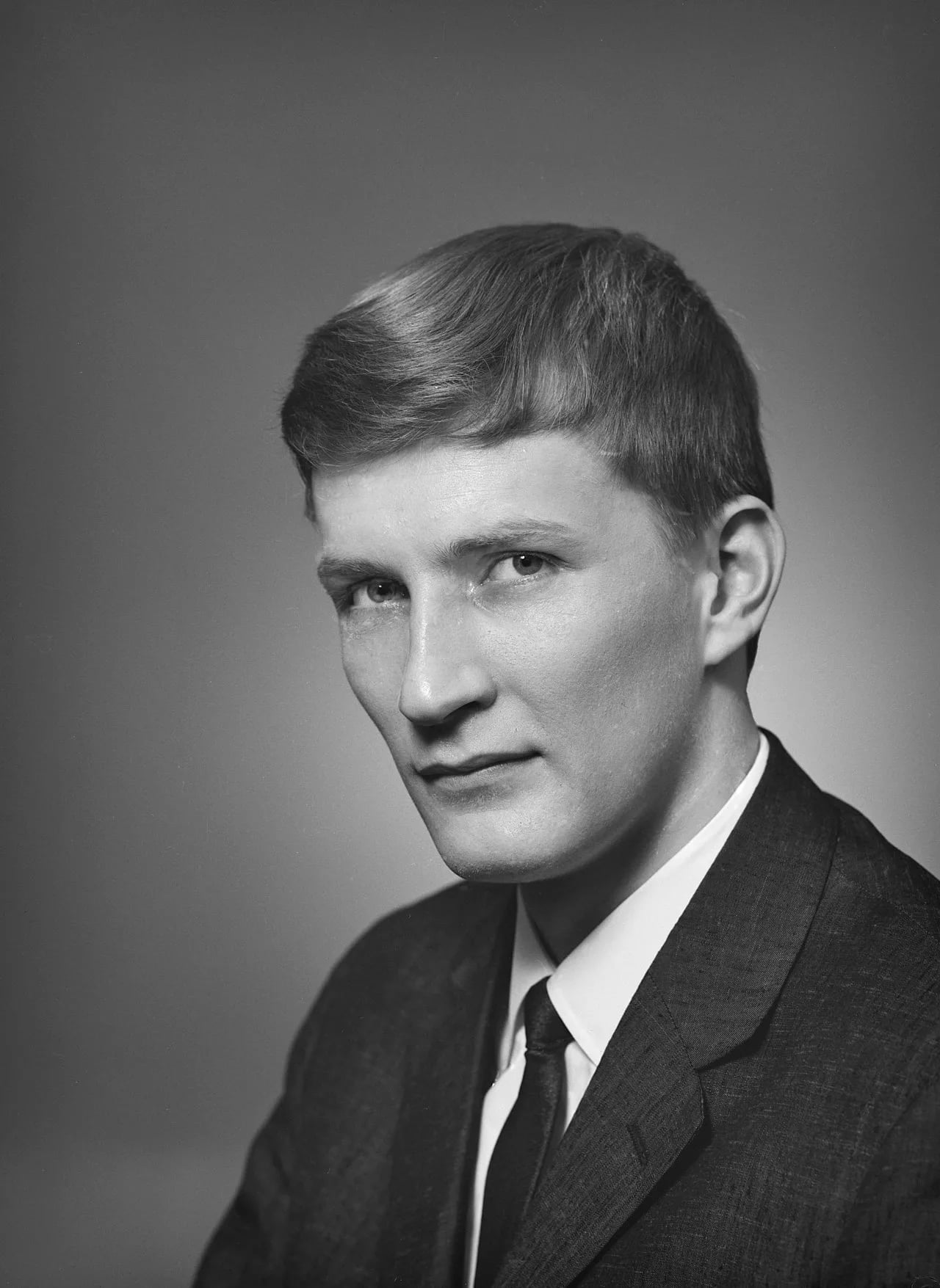 Portrait of Tapani Perttu (1940–2018) – memorial page
