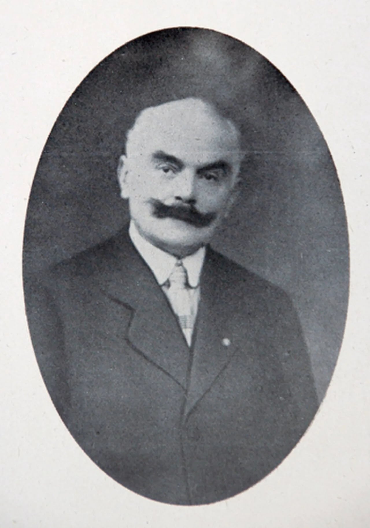 Portrait of Eugène Barthe (1862–1945) – memorial page