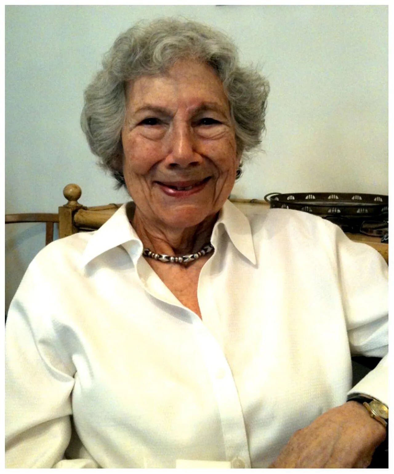 Porträt von Evelyn M. Witkin (1921–2023) – Gedenkseite
