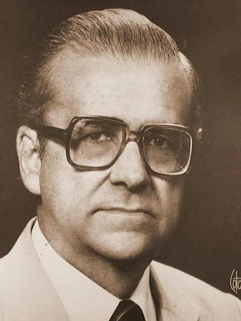 Portrait of Fernando Volio Jiménez (1925–1996) – memorial page