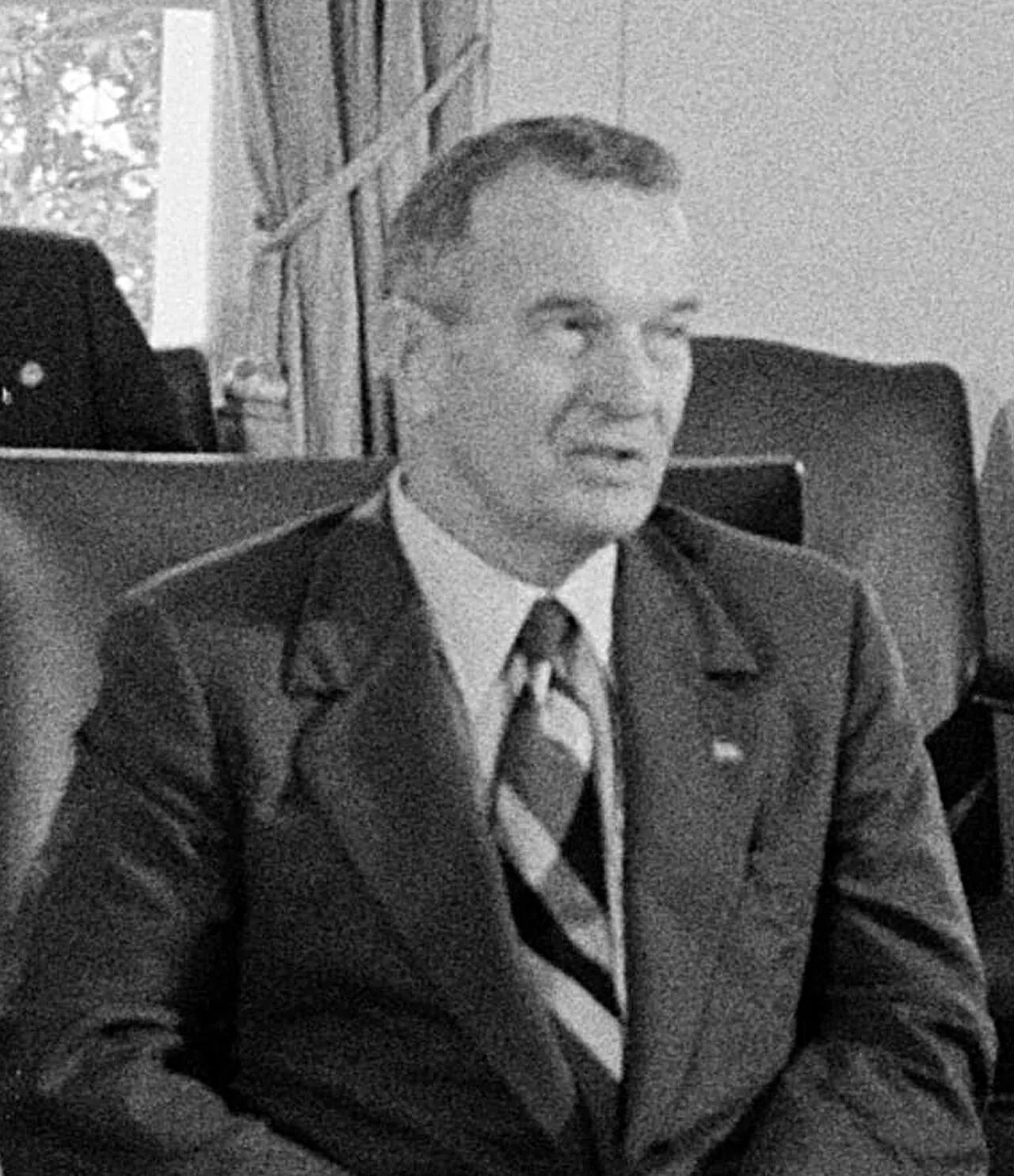 Porträt von Bill Clements (1917–2011) – Gedenkseite