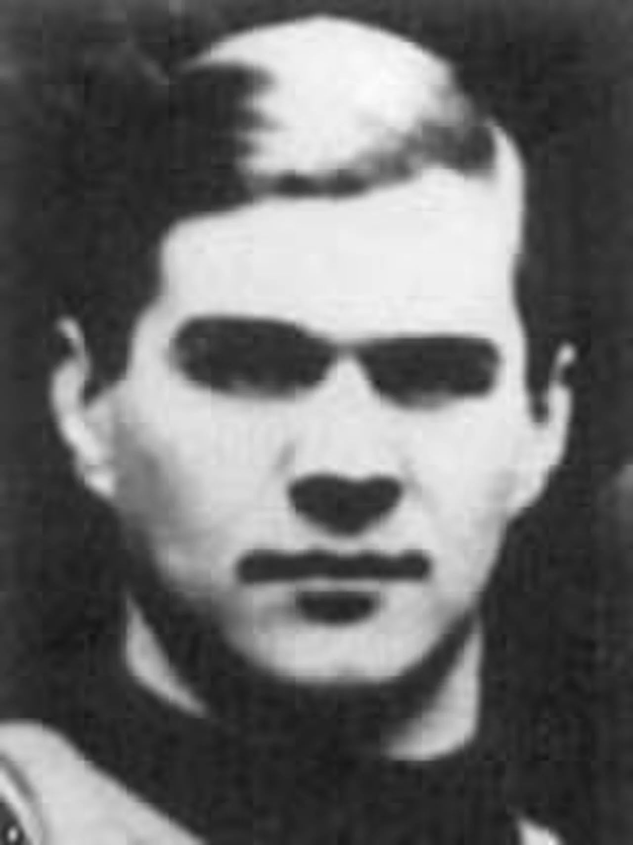 Portrait of Frank Piekarski (1879–1951) – memorial page
