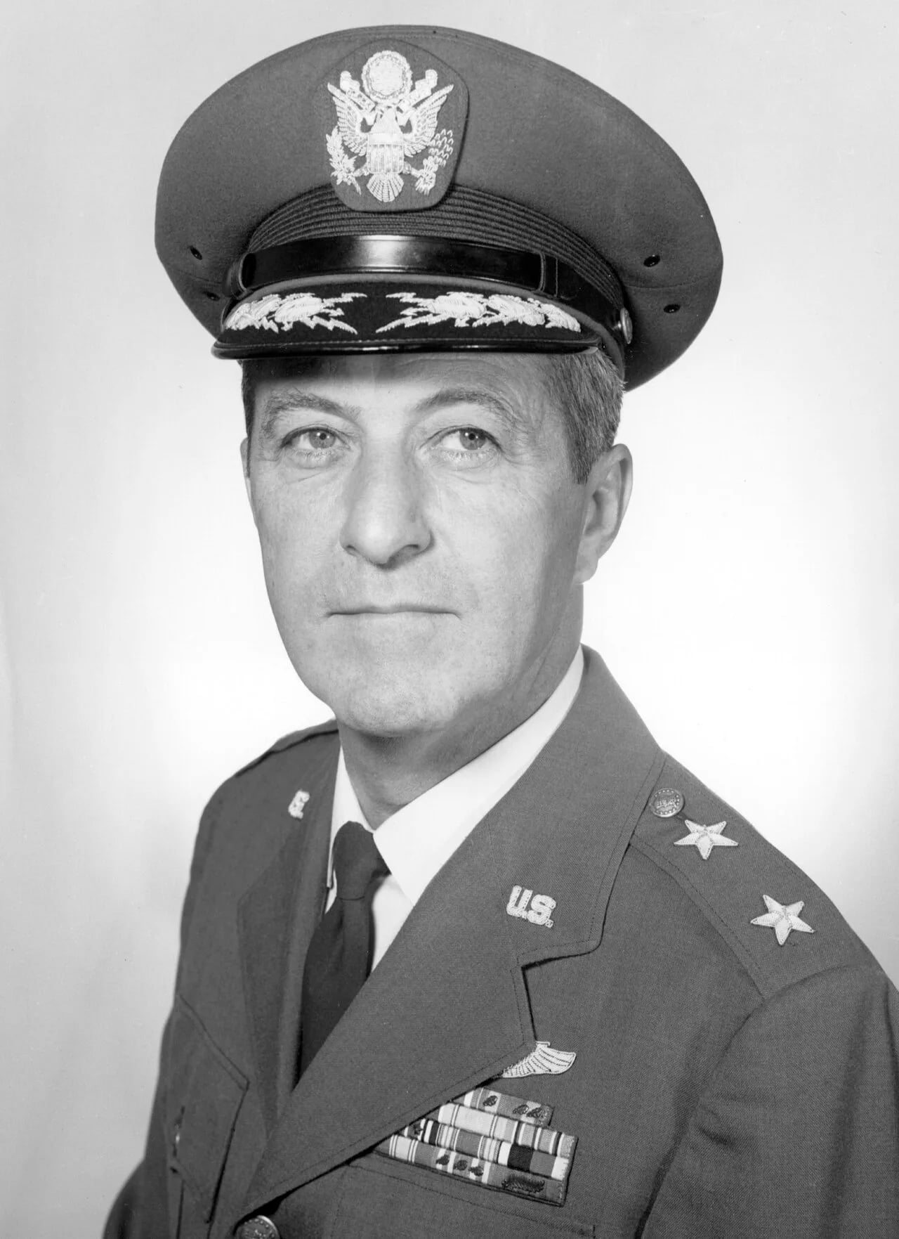 Portrait of Fred Ascani (1917–2010) – memorial page