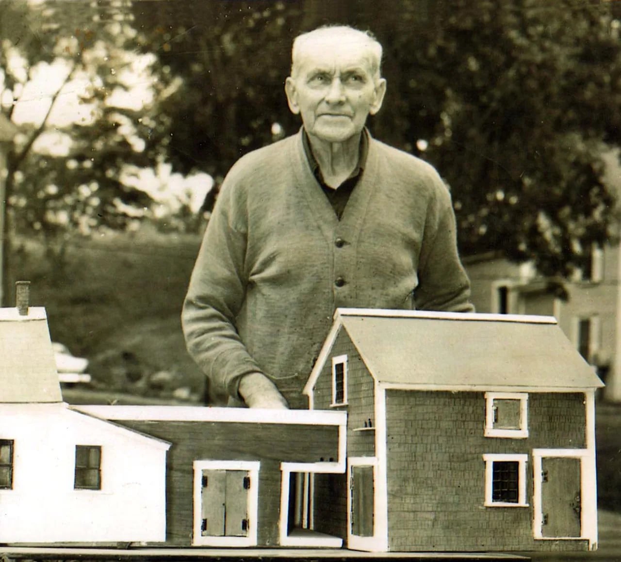 Portrait of George E. Morgan (1870–1969) – memorial page