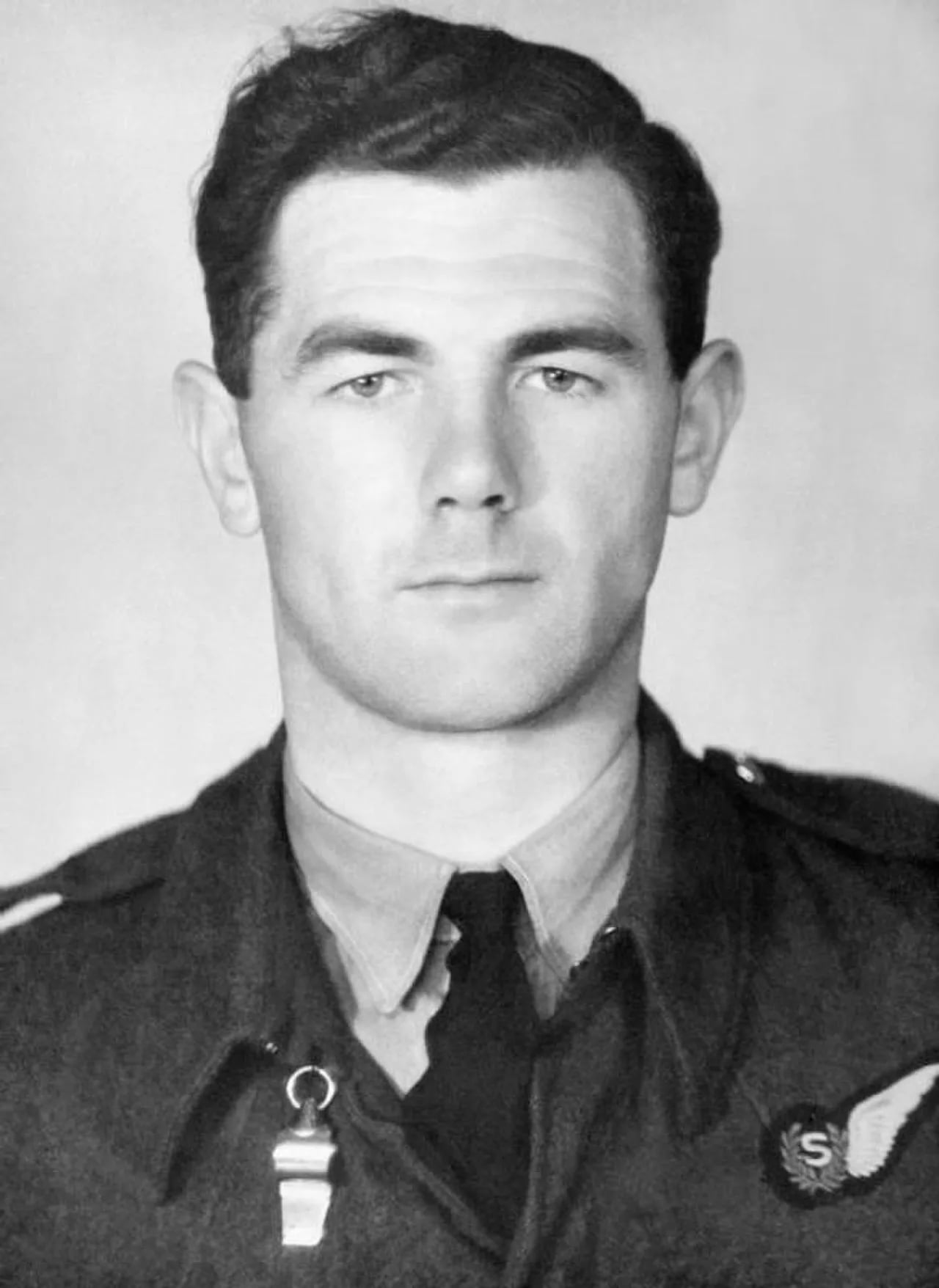 Portrait of George Thompson (1920–1945) – memorial page