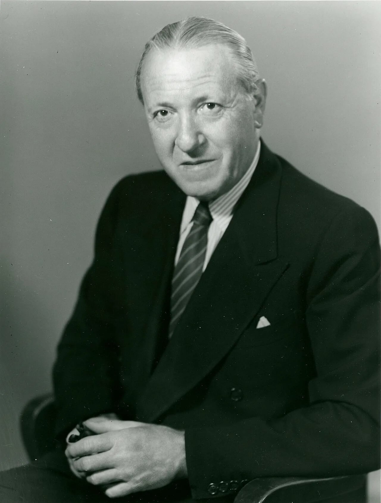 Porträt von George Wadsworth (1893–1958) – Gedenkseite