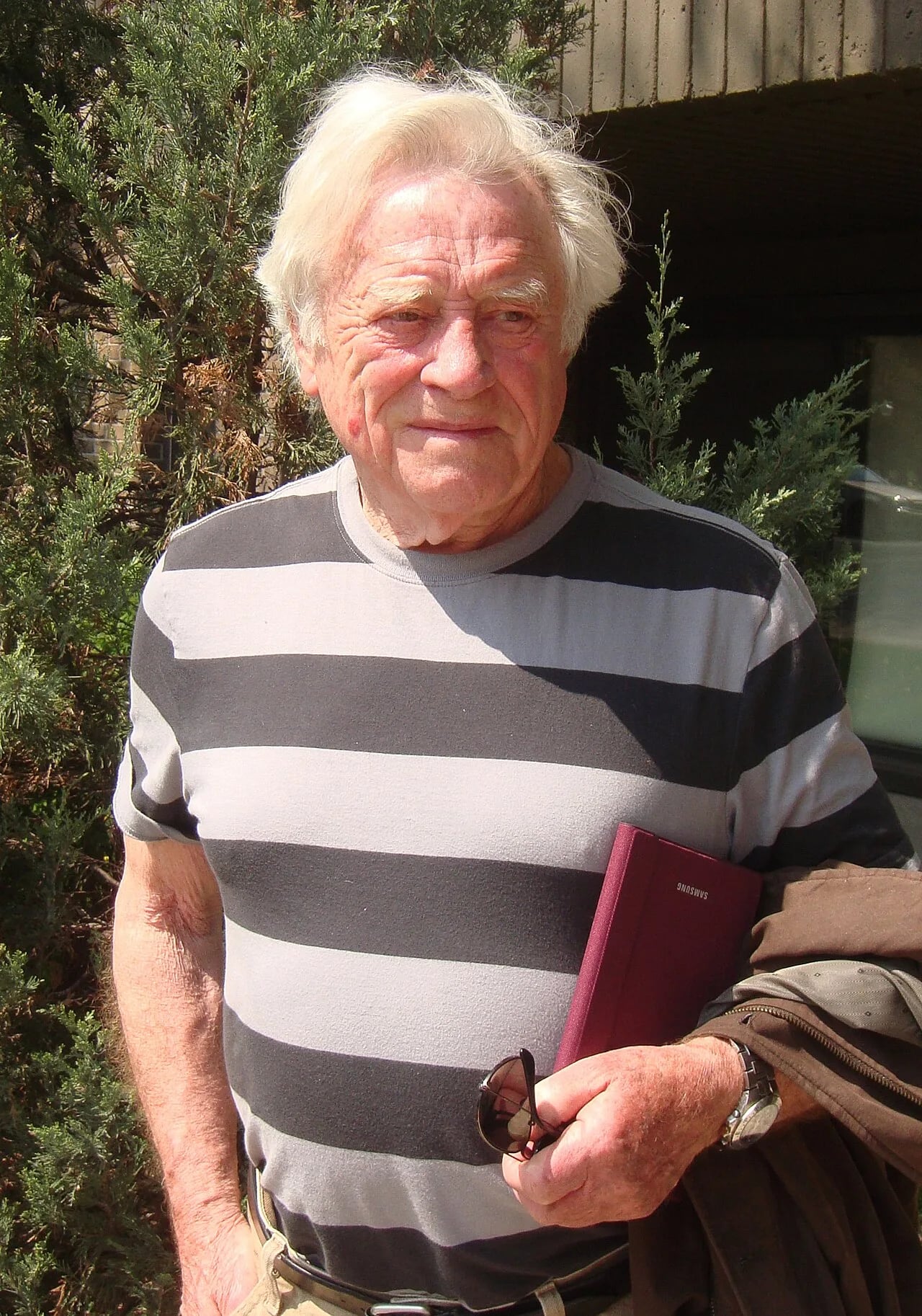 Porträt von Gerald Potterton (1931–2022) – Gedenkseite