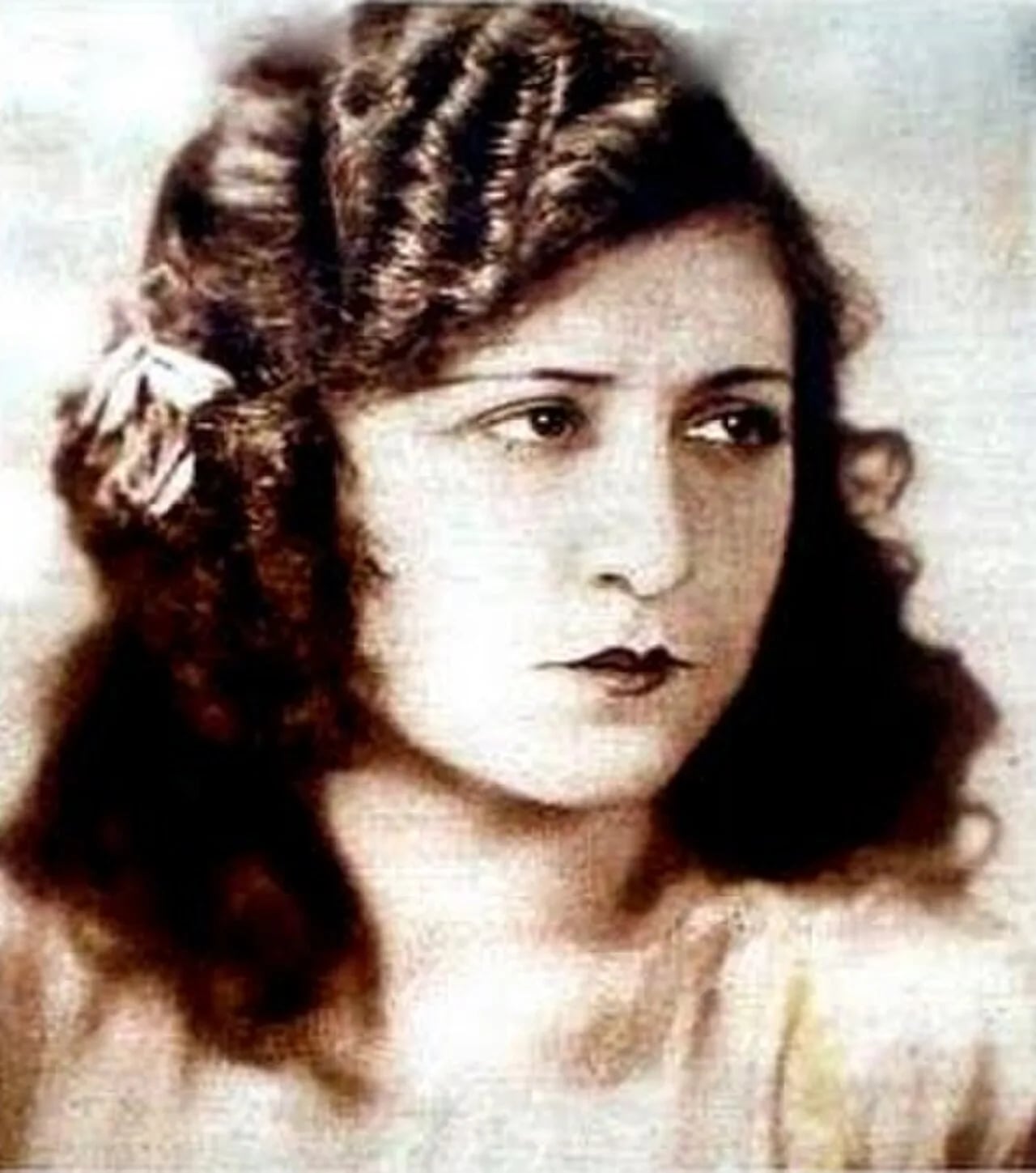Portrait of Milagros Leal (1902–1975) – memorial page