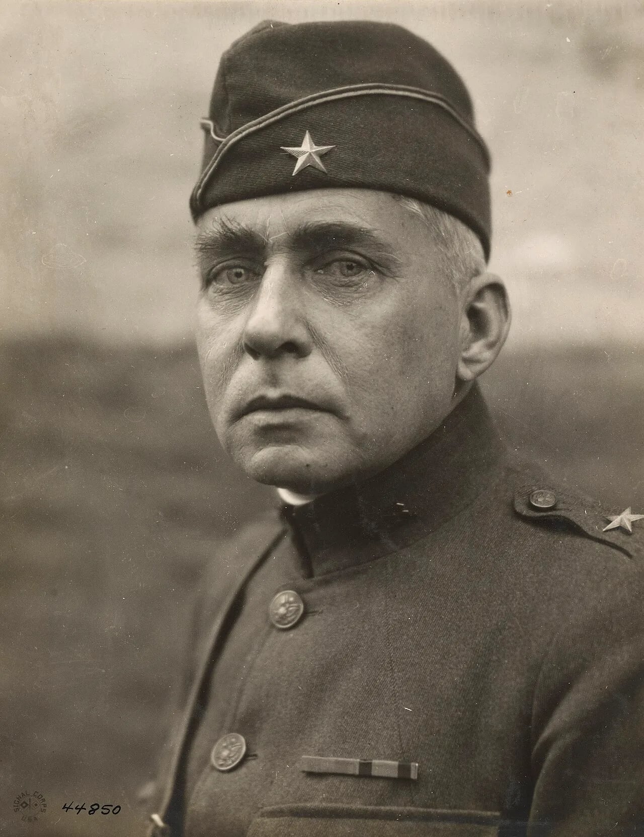 Porträt von Herman Hall (1864–1928) – Gedenkseite