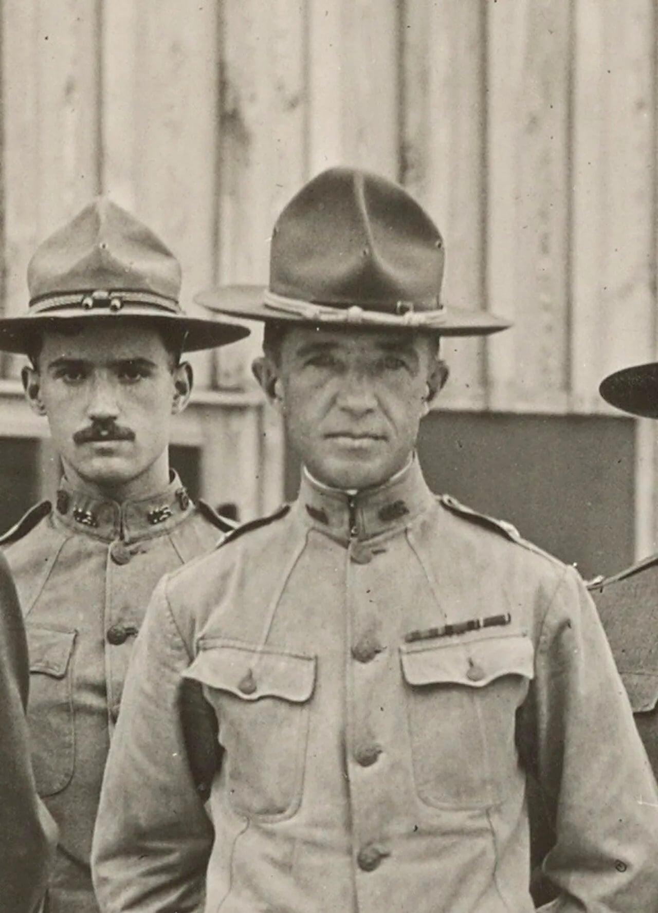 Porträt von Oliver Edwards (World War I general) (1871–1921) – Gedenkseite