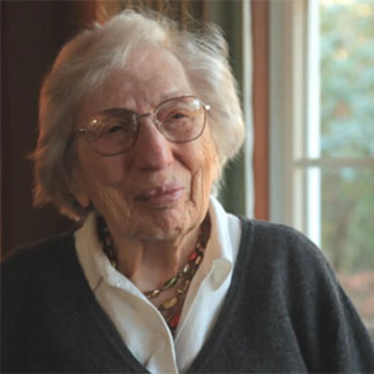 Porträt von Miriam Moskowitz (1916–2018) – Gedenkseite