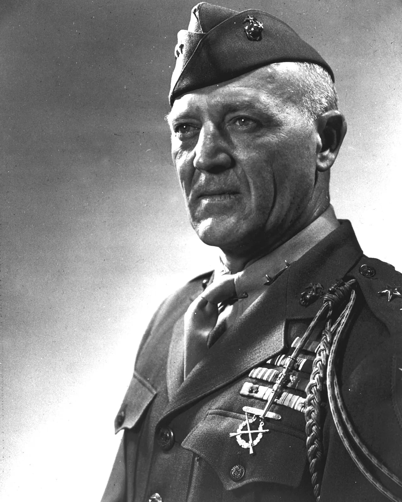 Portrait of Graves B. Erskine (1897–1973) – memorial page