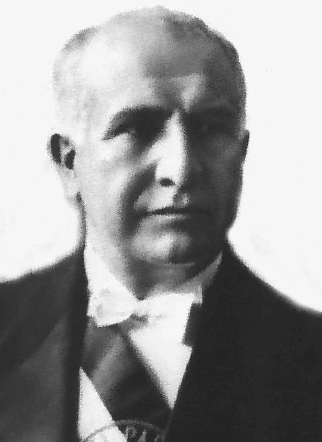 Portrait of Eusebio Ayala (1875–1942) – memorial page