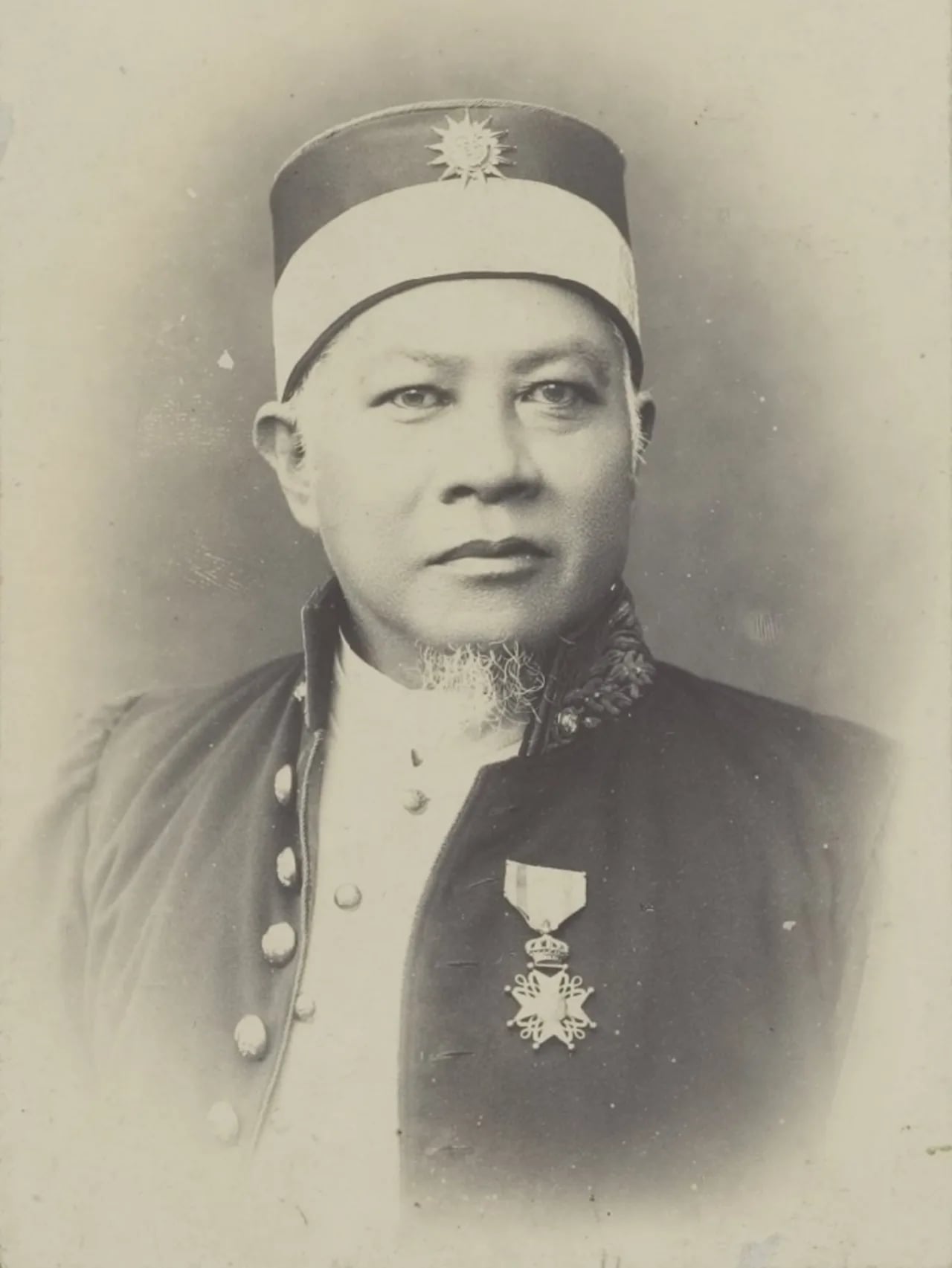 Portrait of Muhammad Syafiuddin II (1841–1924) – memorial page