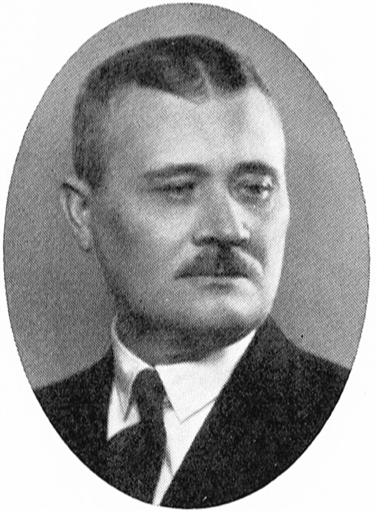 Portrait of Oscar Danielsson (1882–1952) – memorial page