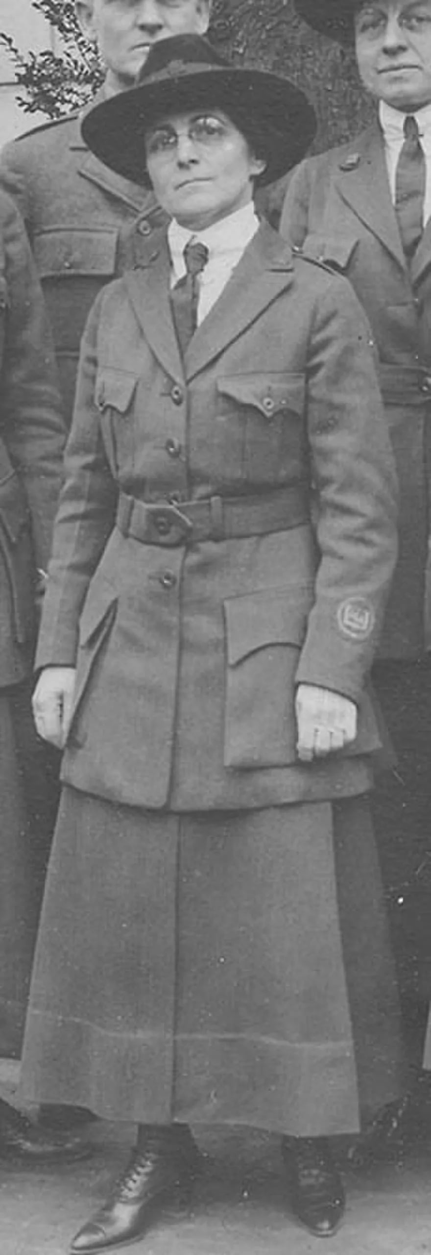 Portrait of Lillian Baker Griggs (1876–1955) – memorial page