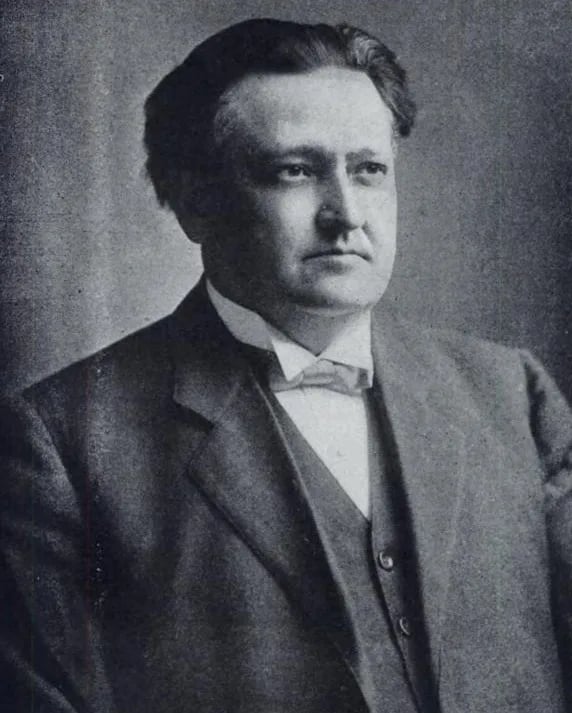 Portrait of Harland Bradley Howe (1873–1946) – memorial page