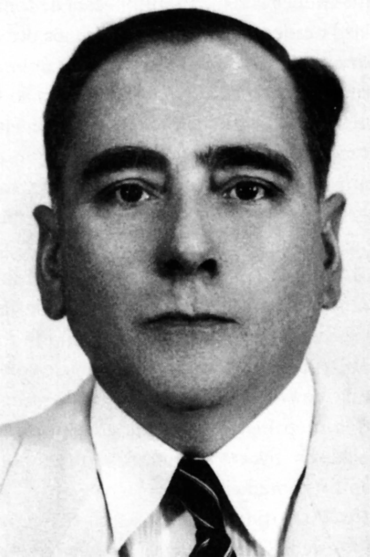 Portrait of Alberto Arca Parró (1901–1976) – memorial page