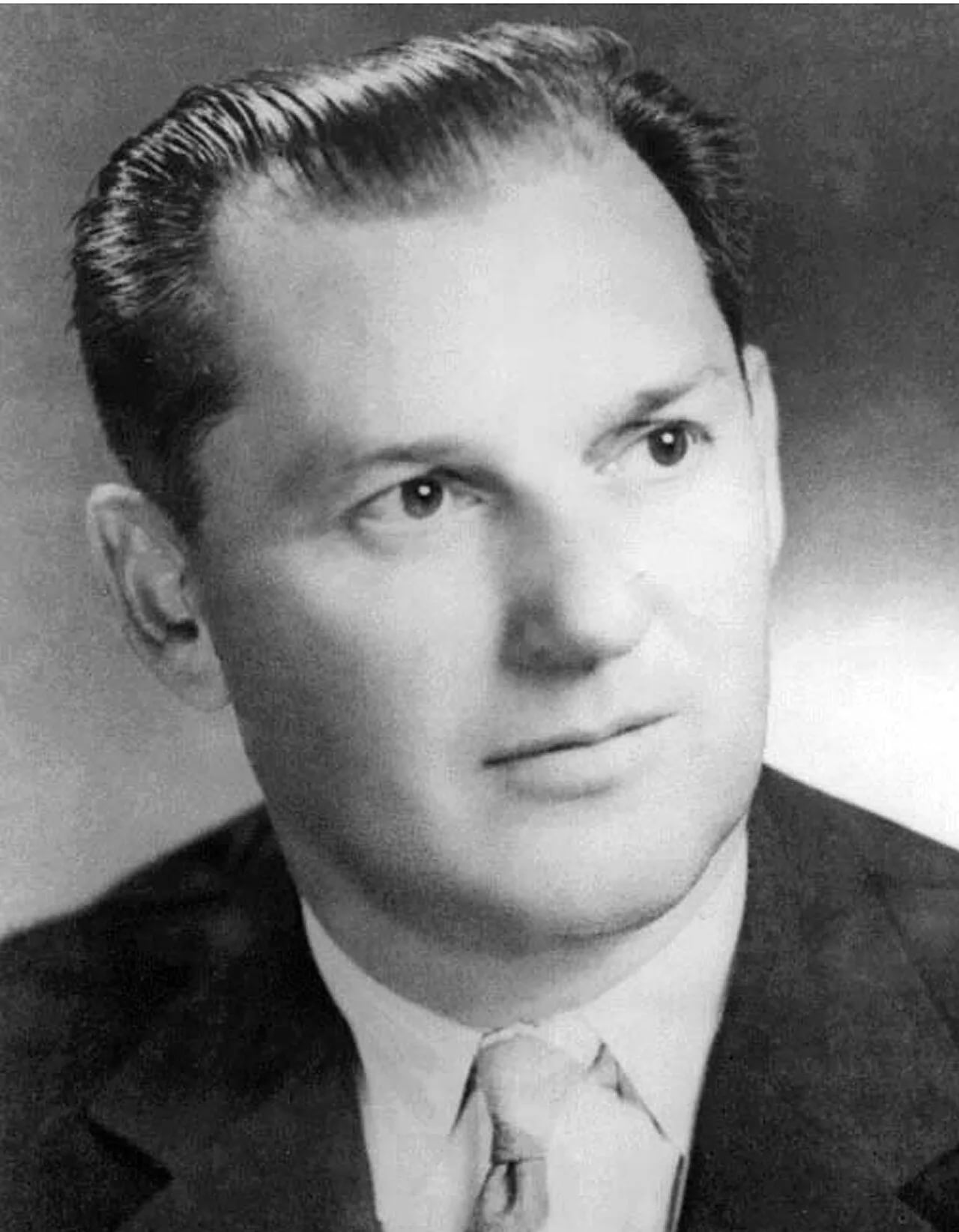 Portrait of Waldyr Diogo de Siqueira (1910–1970) – memorial page
