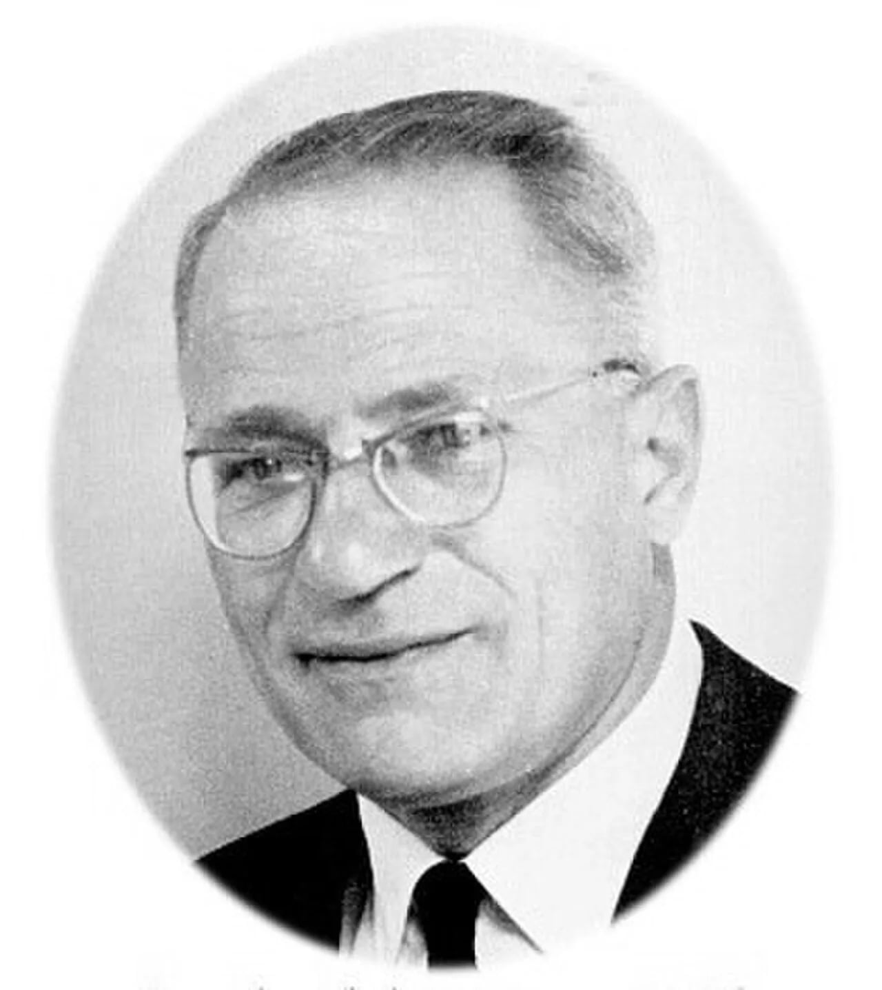 Portrait of Béla Szőkefalvi-Nagy (1913–1998) – memorial page