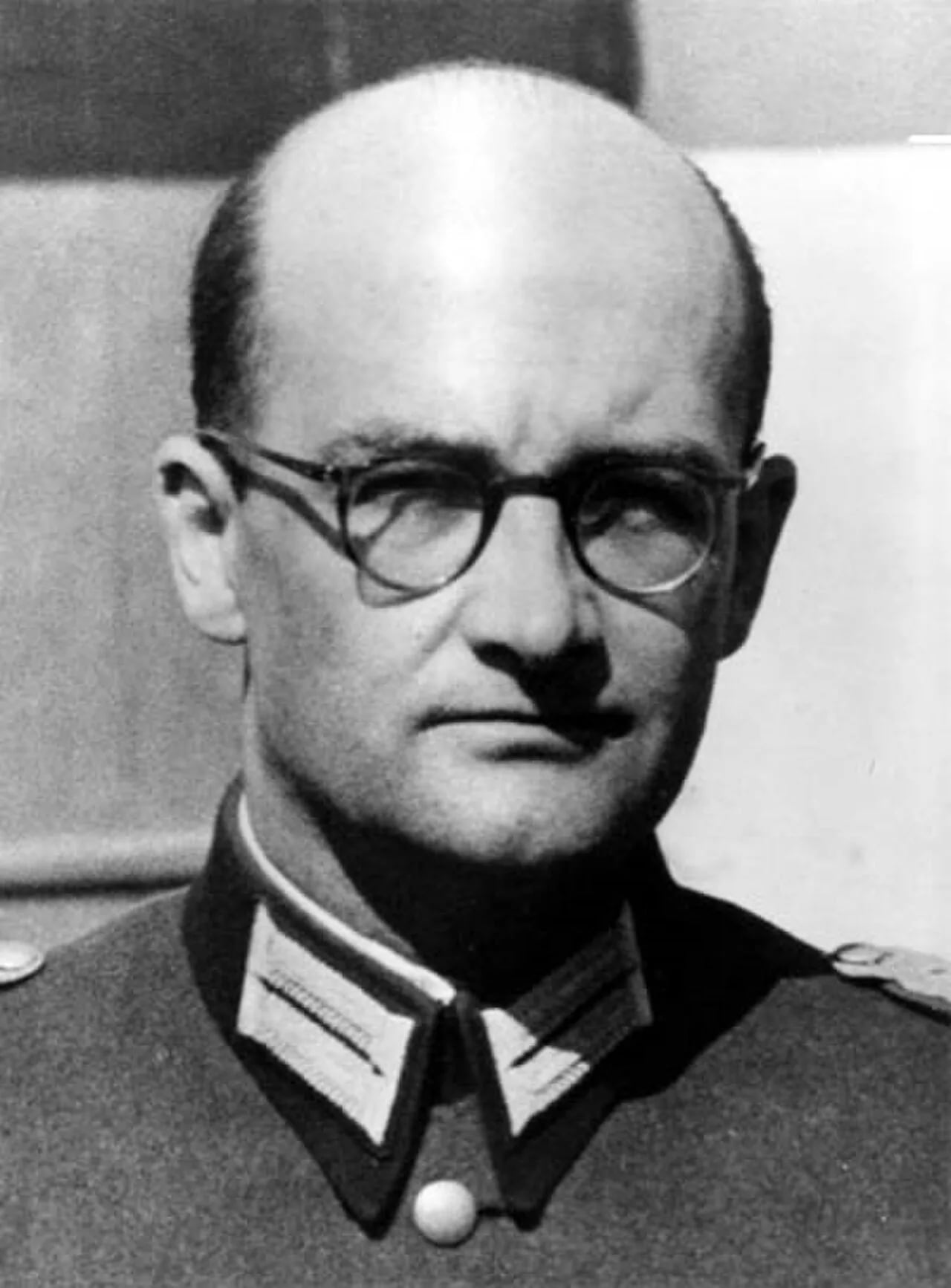 Porträt von Albrecht Mertz von Quirnheim (1905–1944) – Gedenkseite
