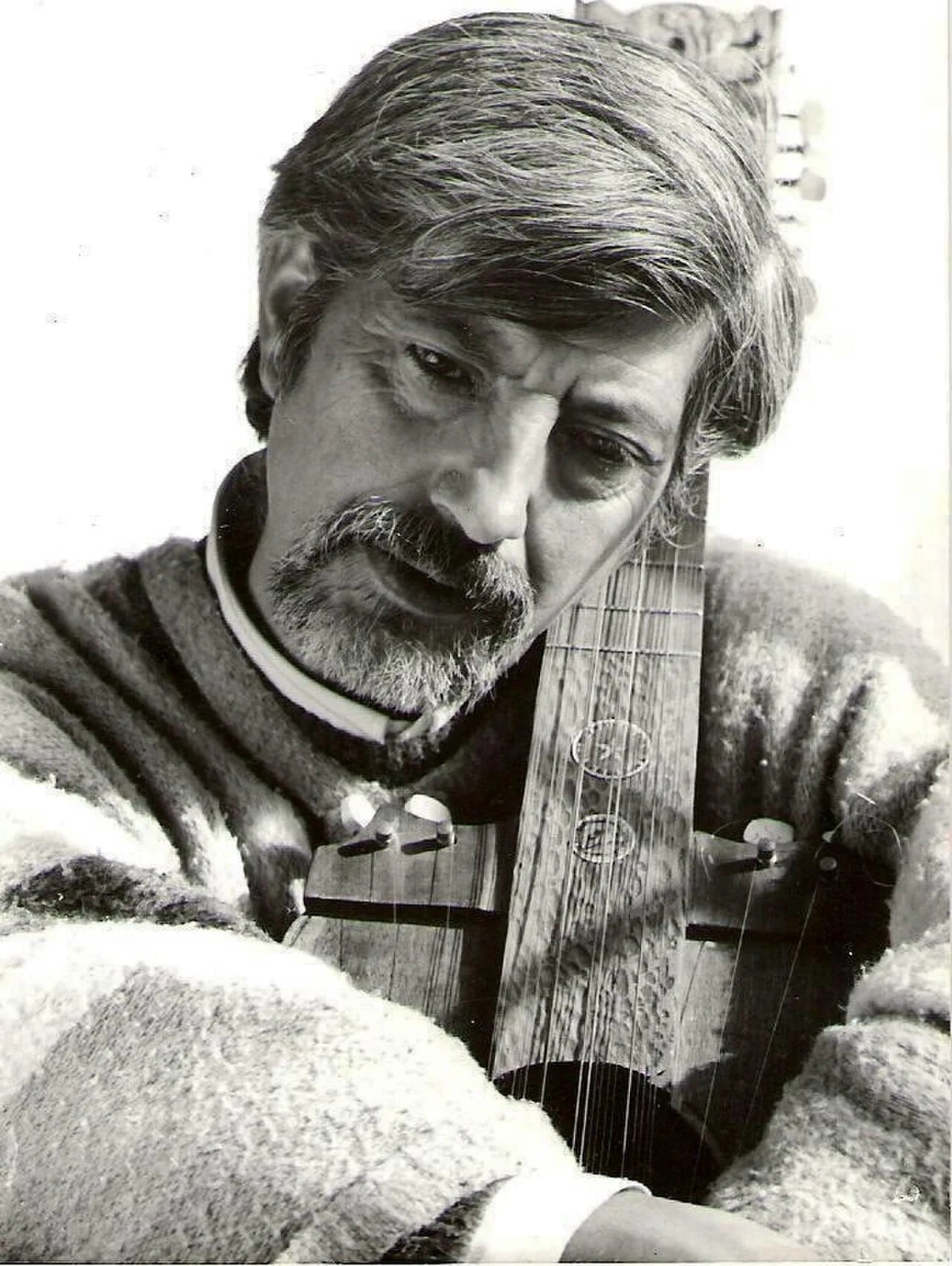 Portrait of César Castillo (1948–2005) – memorial page