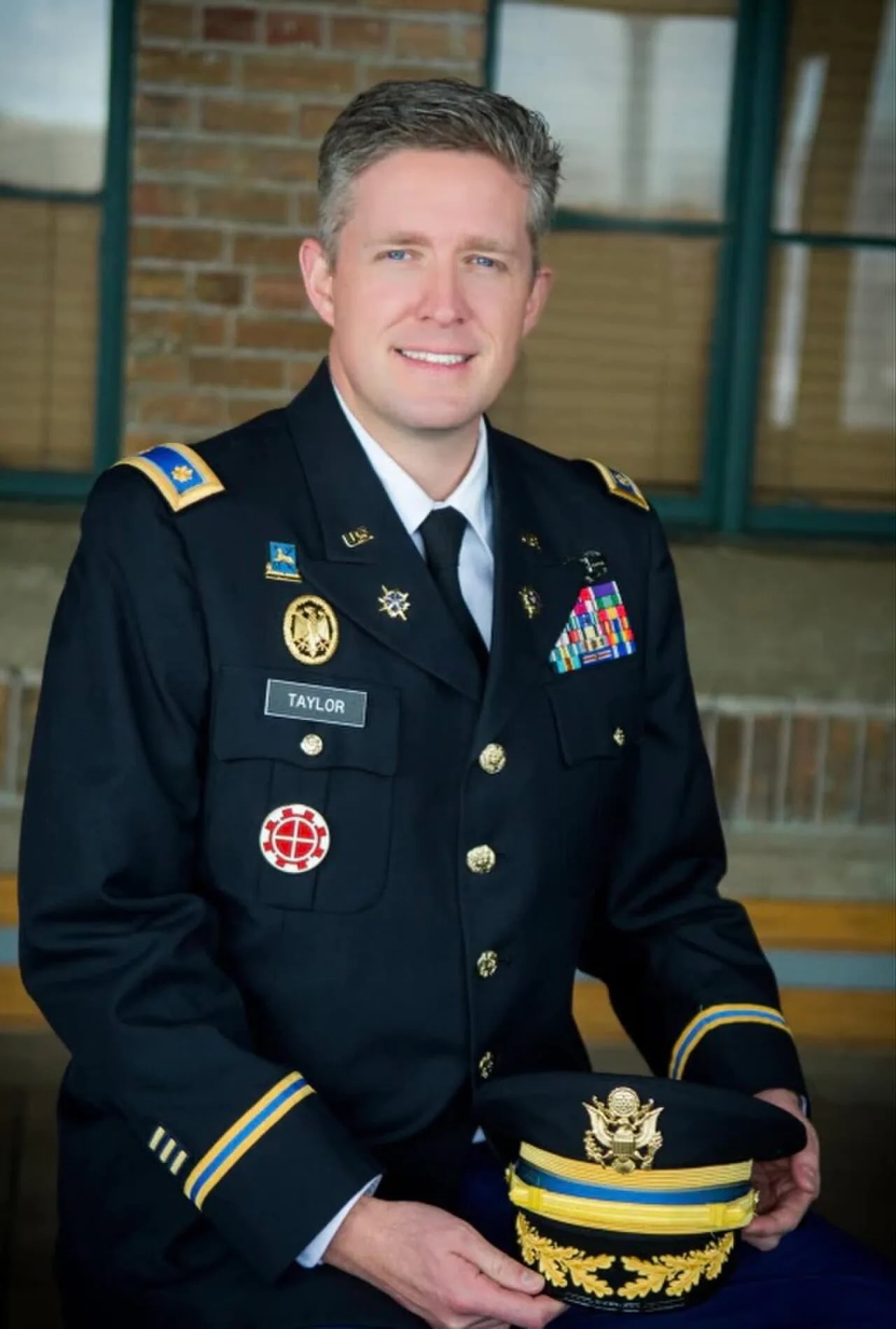 Portrait of Brent R. Taylor (1979–2018) – memorial page