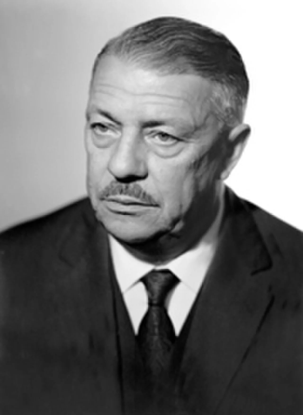 Portrait of Salvatore De Matteis (1912–1981) – memorial page
