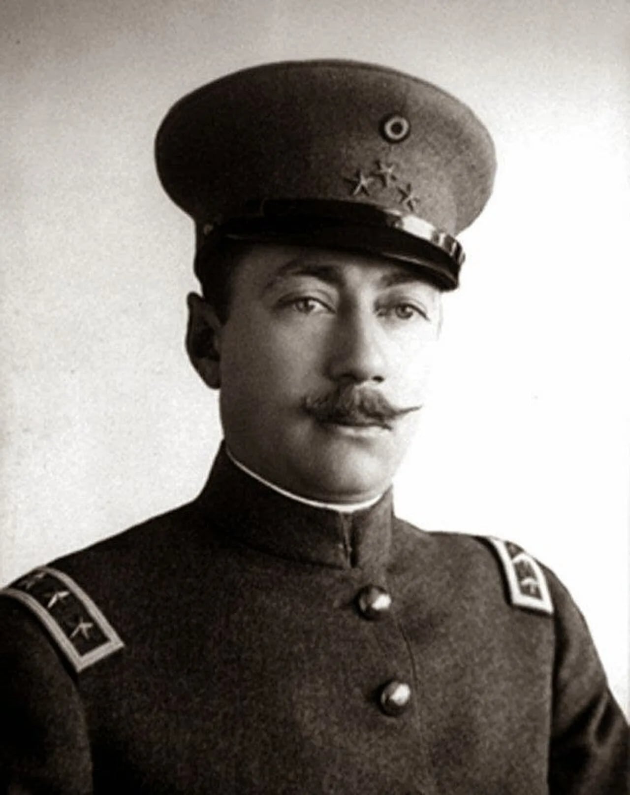 Portrait of Esteban Cantú (1880–1966) – memorial page