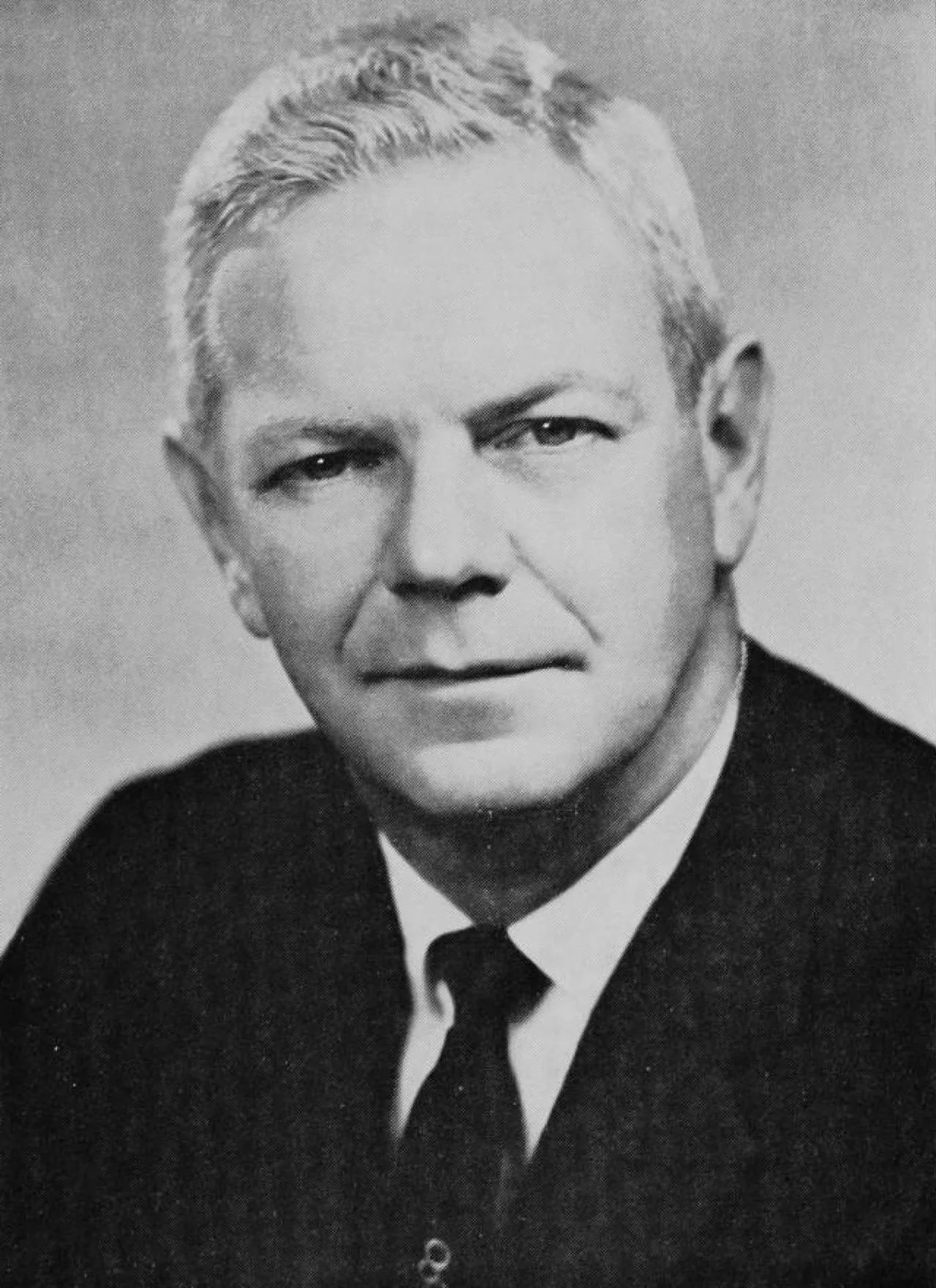 Portrait of Paul Franzenburg (1916–2004) – memorial page