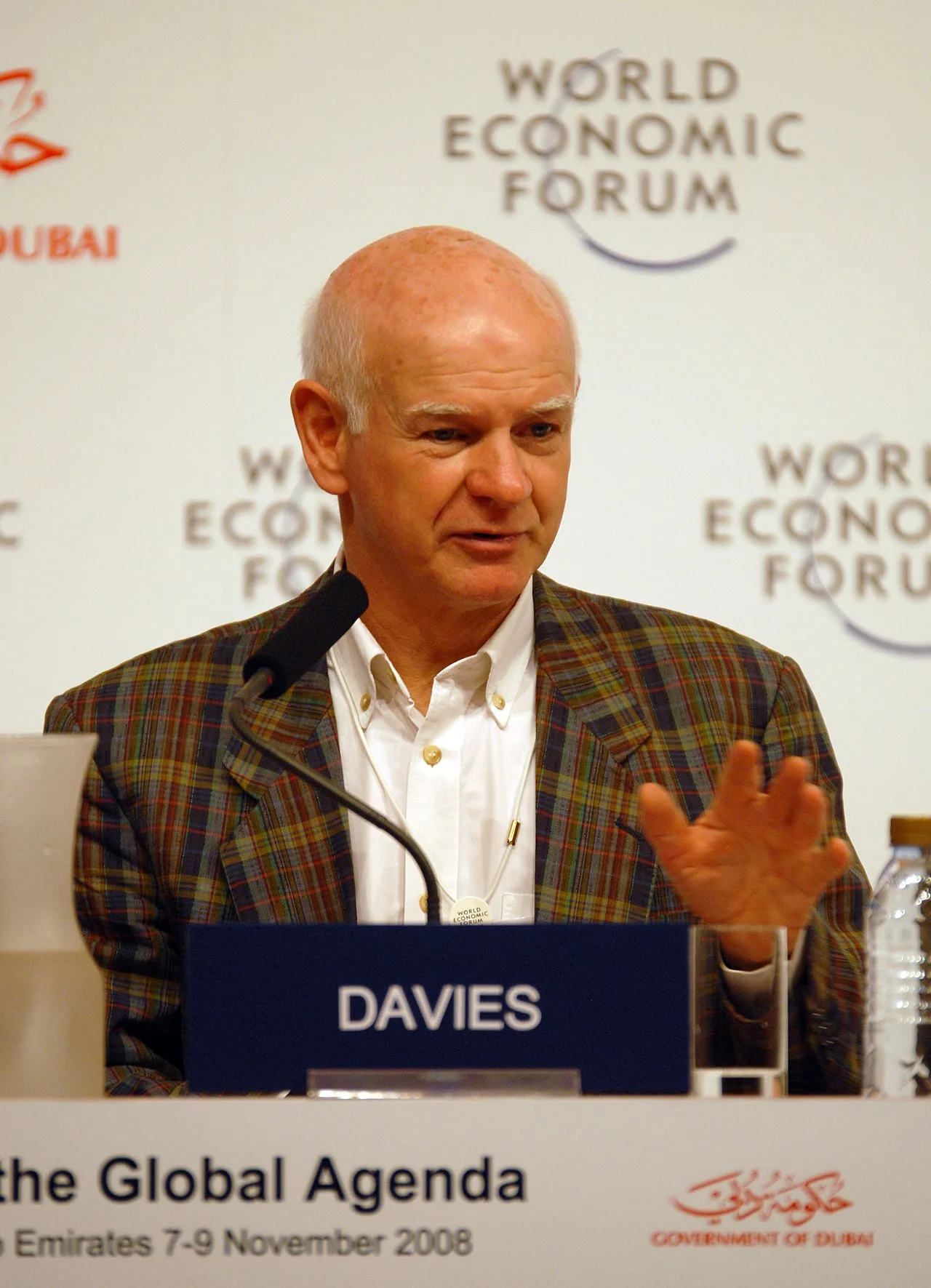 Porträt von Howard Davies (1945–2016) – Gedenkseite