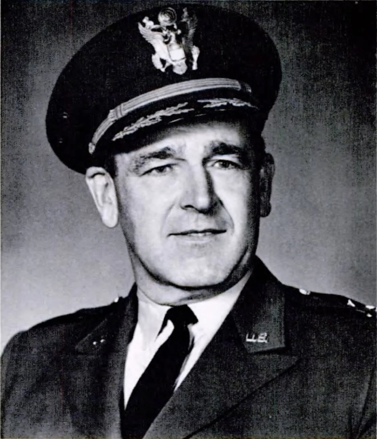 Portrait of Howard S. McGee (1915–2005) – memorial page
