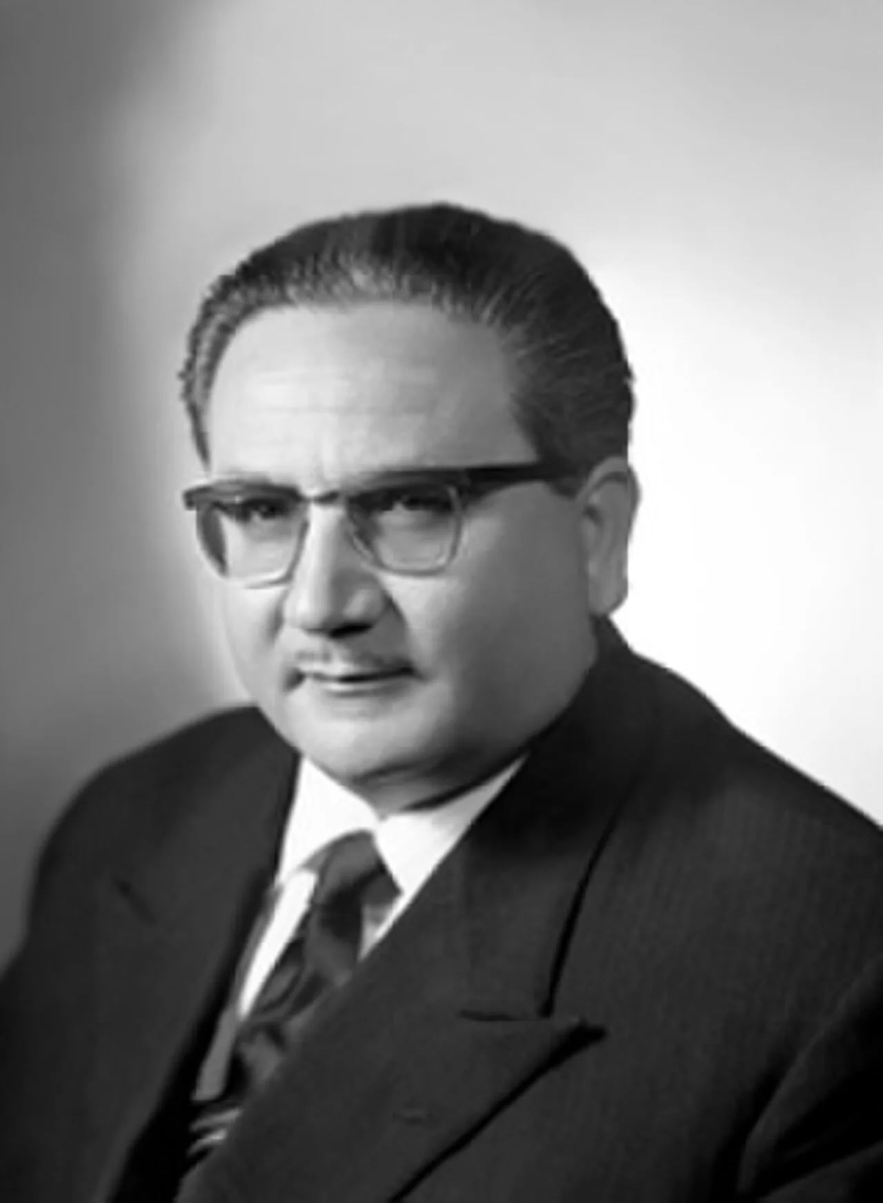 Portrait of Francesco Stefanelli (1922–1991) – memorial page