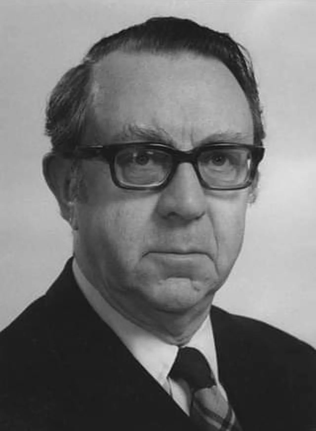 Portrait of Carl Theodor Palm (1907–1995) – memorial page