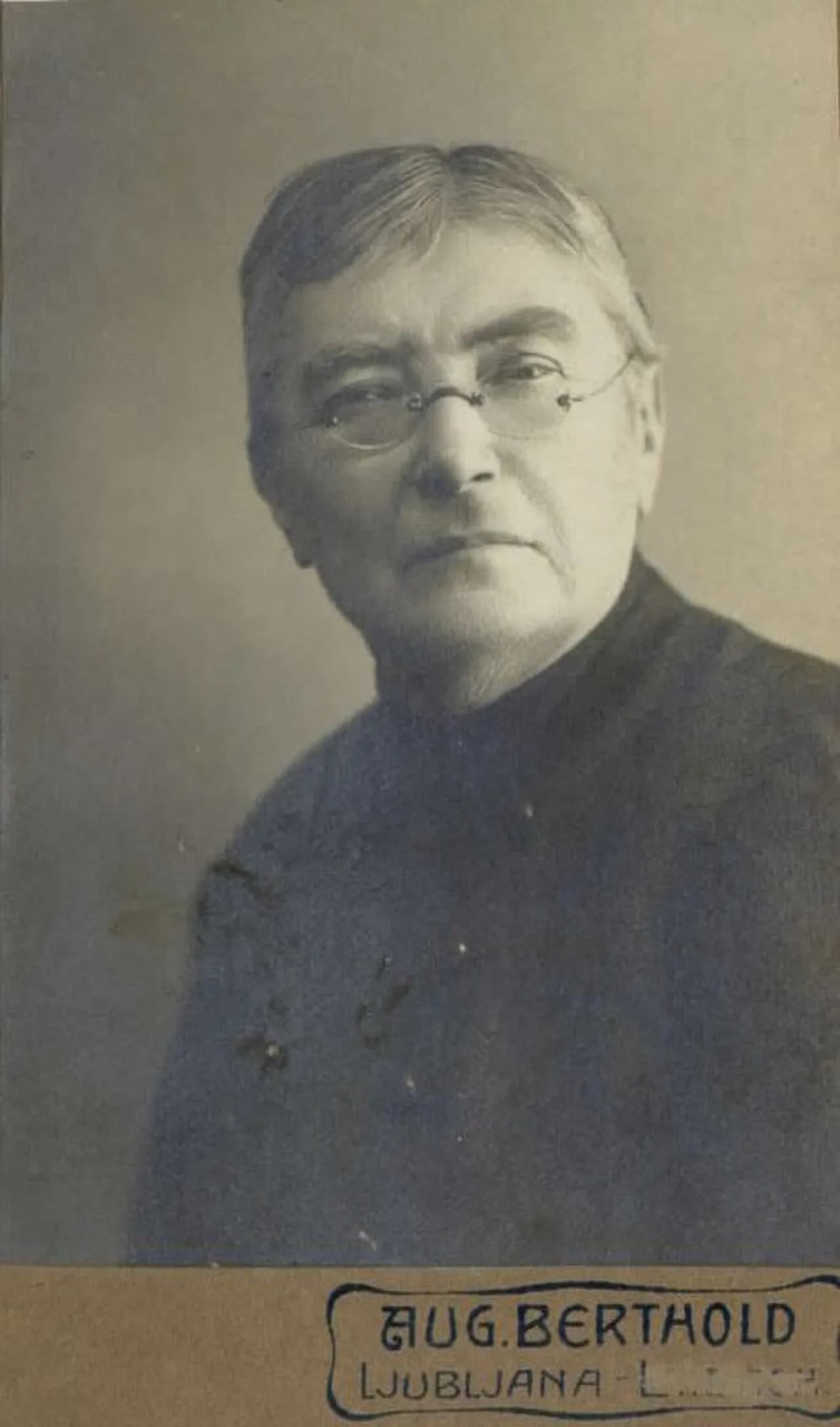 Portrait of Ljudmila Roblek (1853–1937) – memorial page