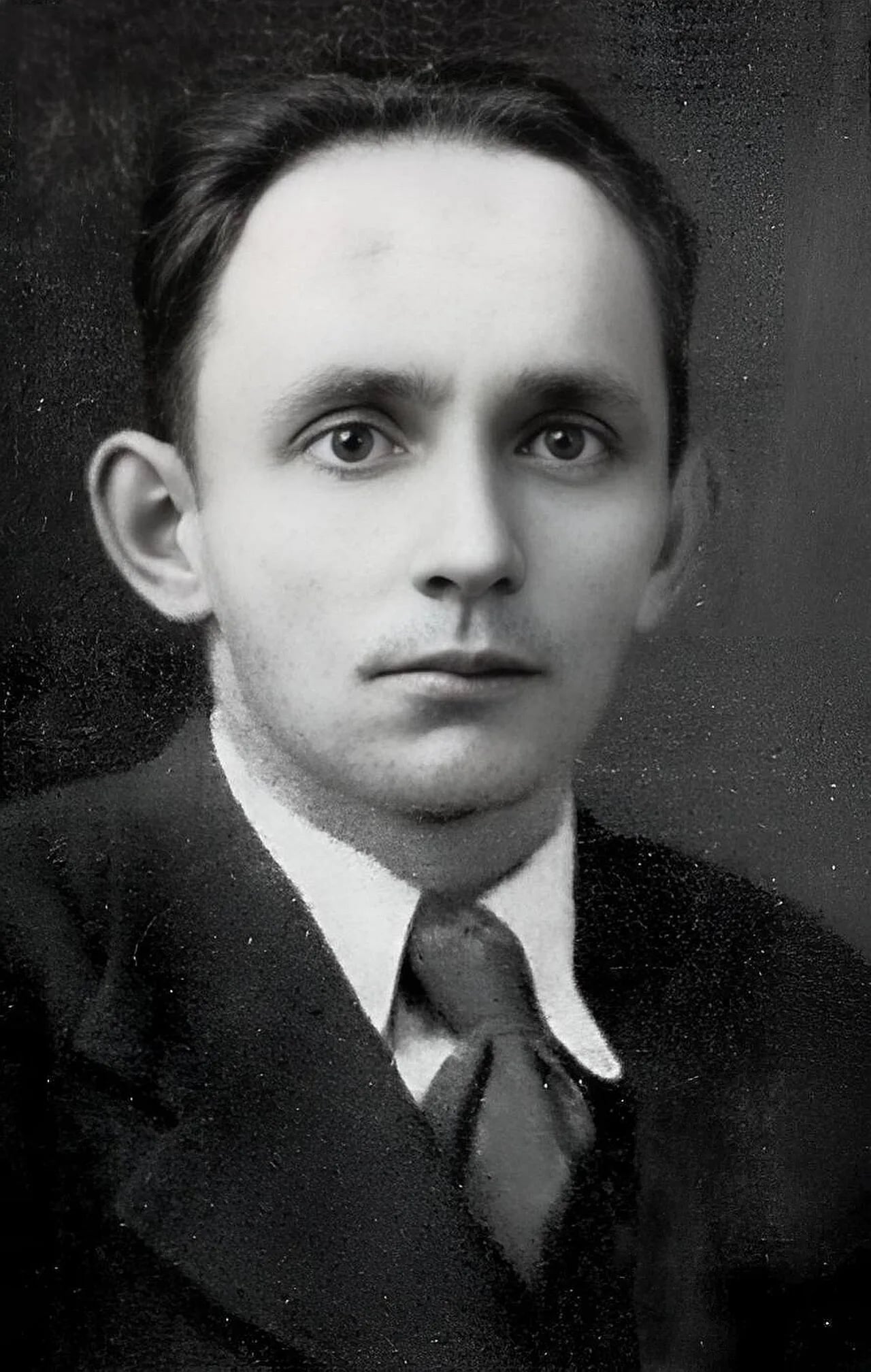 Portrait of Ladislav Lohniský (1906–1942) – memorial page