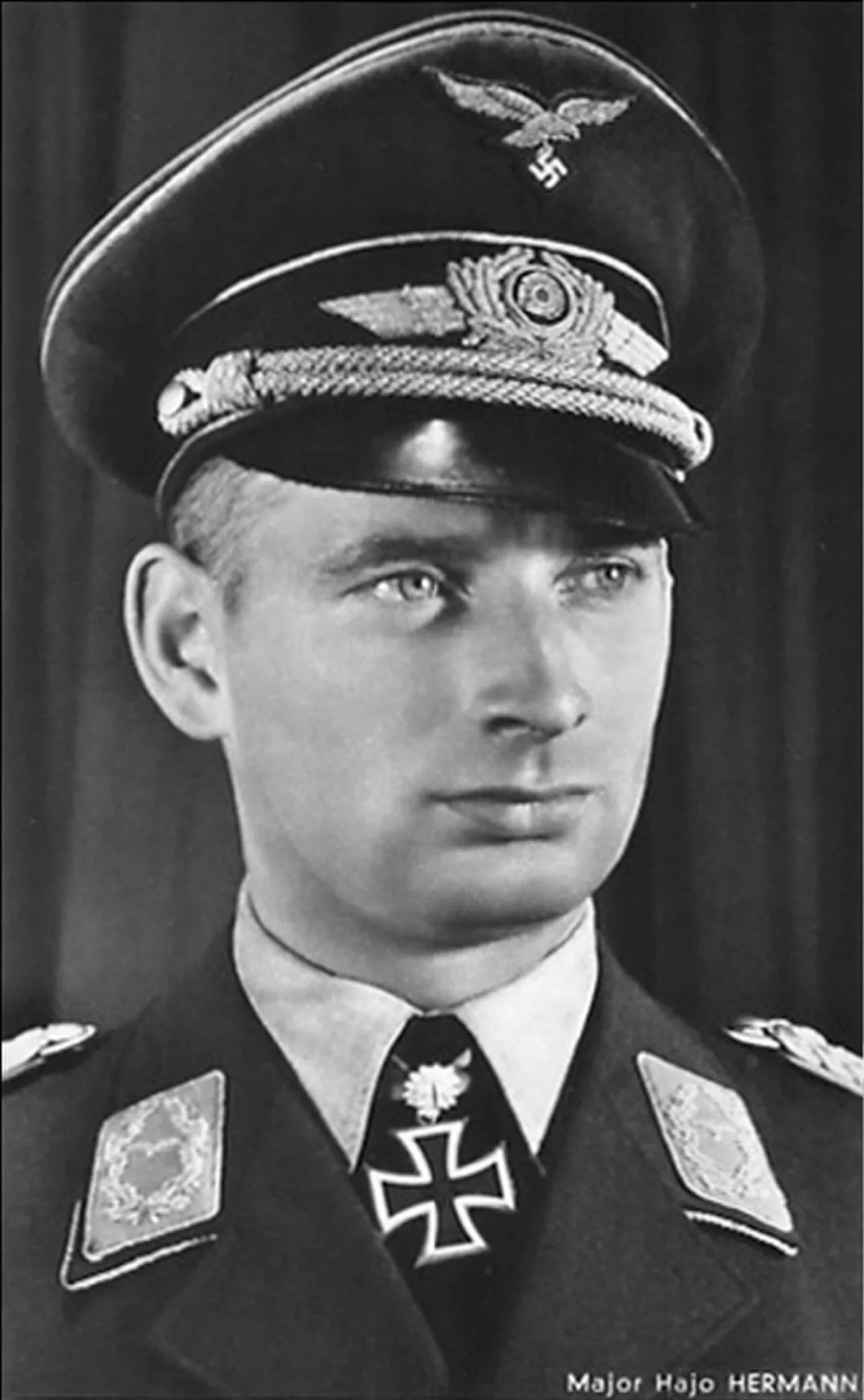 Porträt von Hans-Joachim Herrmann (1913–2010) – Gedenkseite